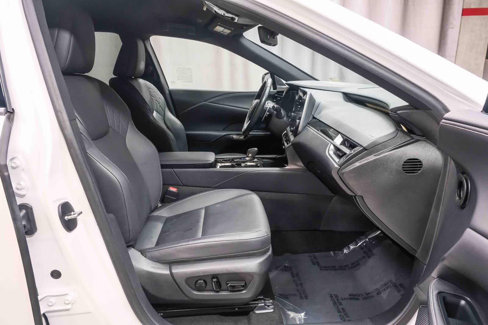 Thumbnail: 2023 Lexus RX - 15