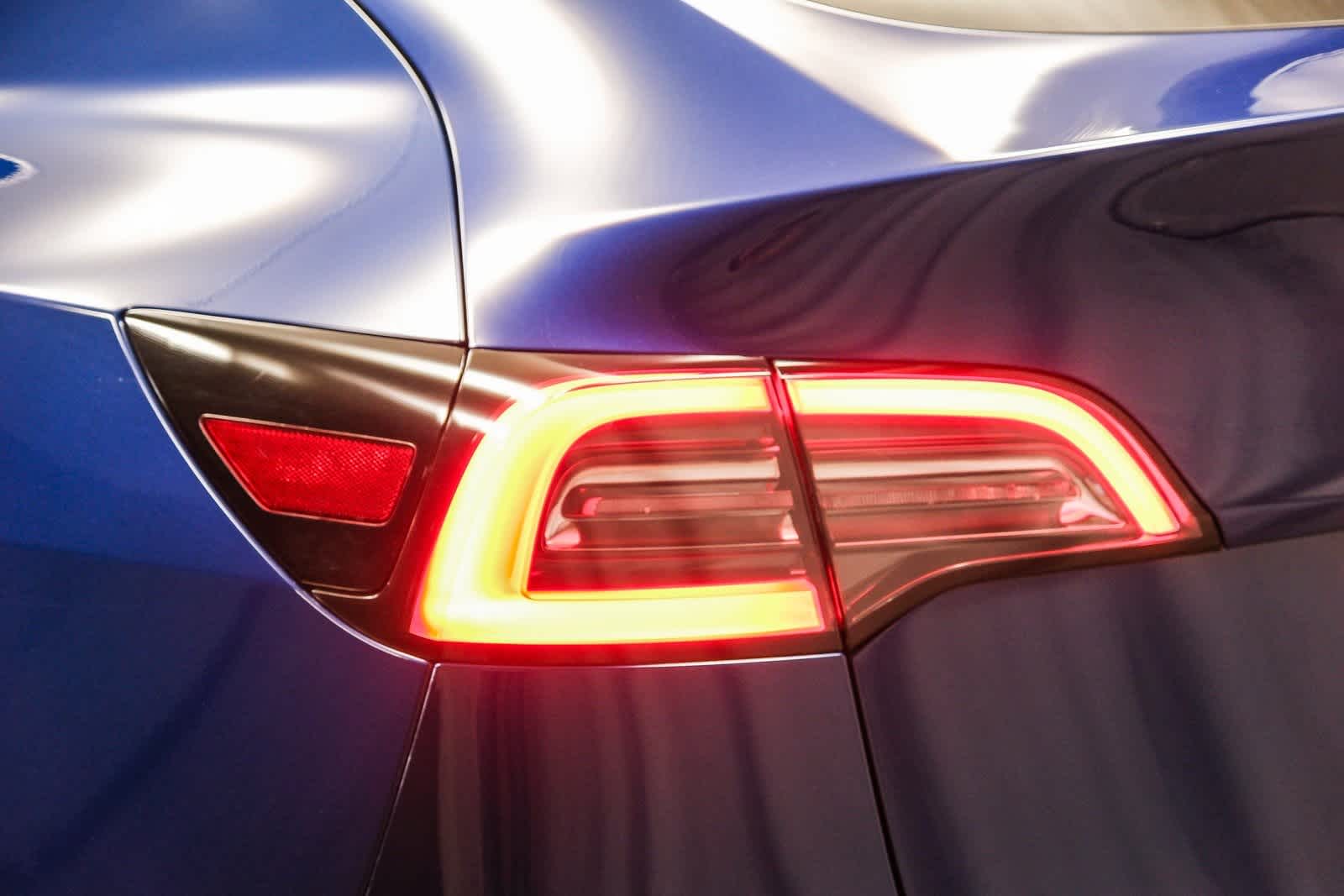 Thumbnail: 2022 Tesla Model Y - 7