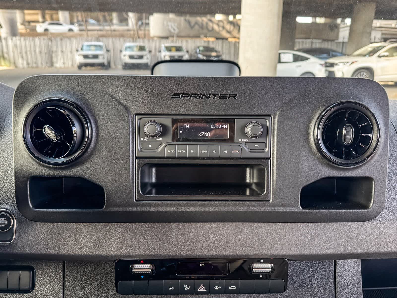 Thumbnail: 2026 Mercedes-Benz Sprinter - 14