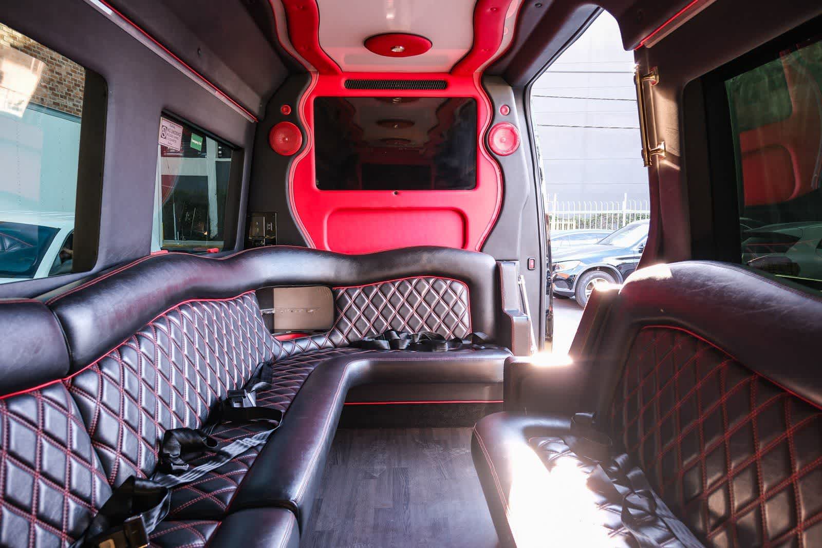 Thumbnail: 2023 Mercedes-Benz Sprinter - 11