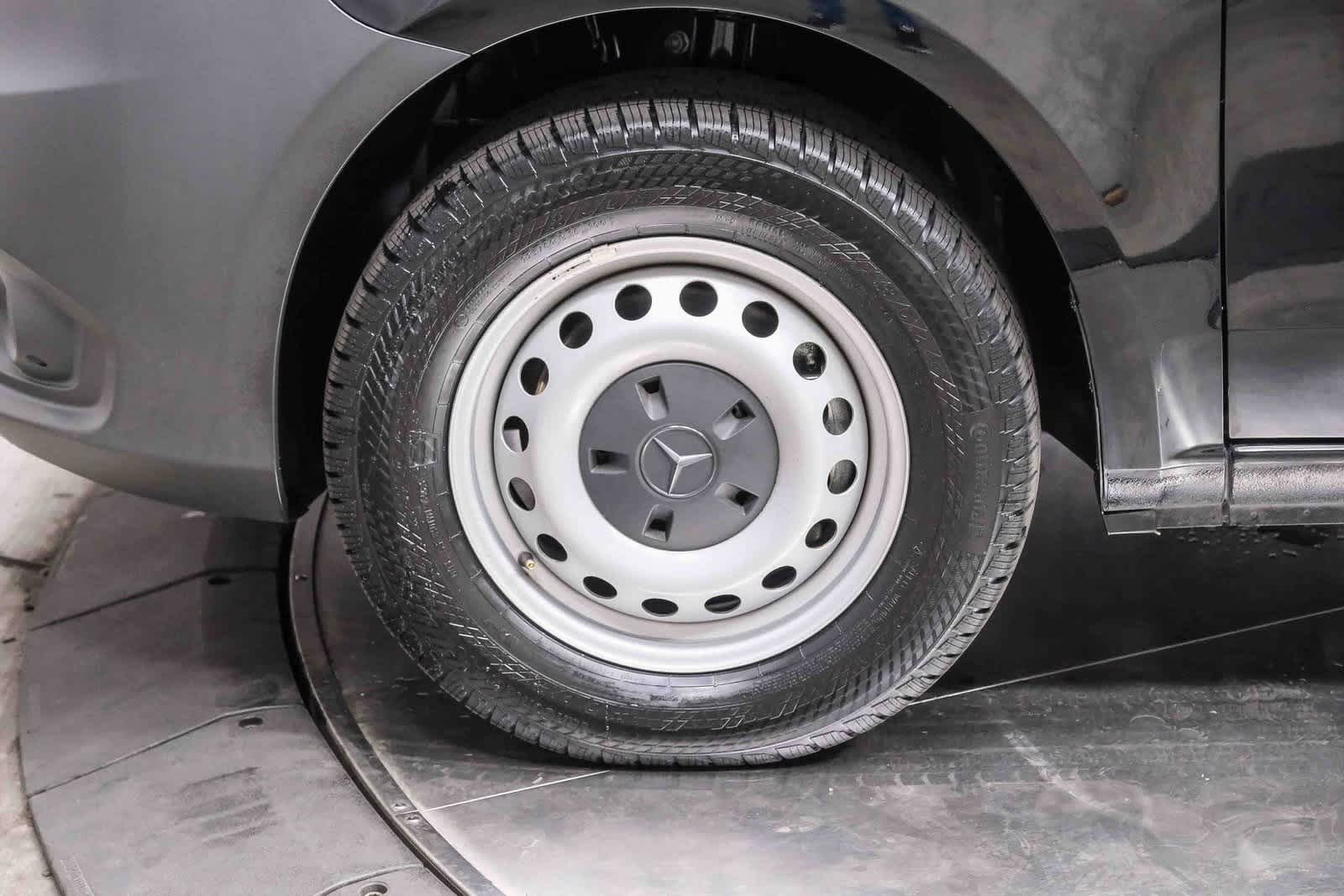 Thumbnail: 2023 Mercedes-Benz Metris - 10