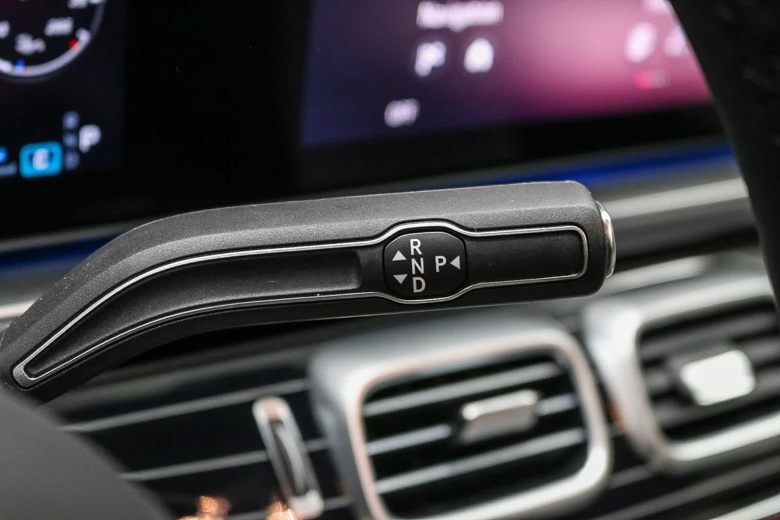 Thumbnail: 2026 Mercedes-Benz GLE - 19