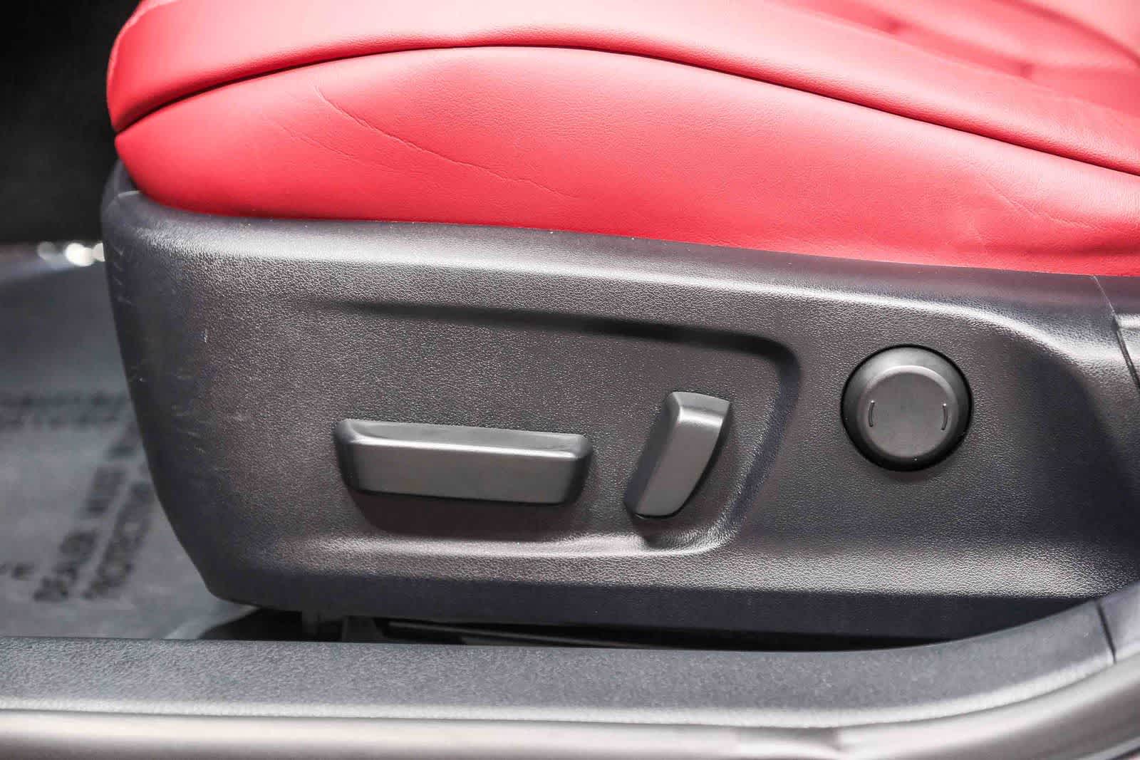 Thumbnail: 2023 Lexus IS - 24