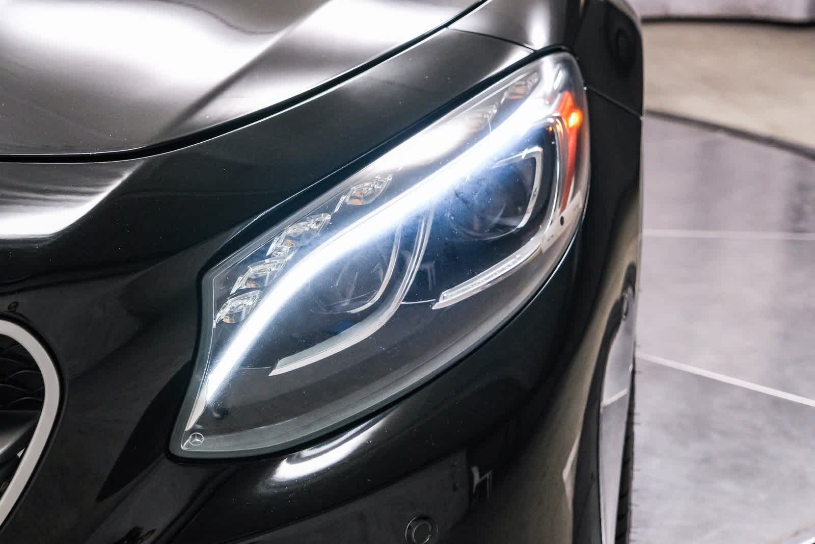 Thumbnail: 2017 Mercedes-Benz S-Class - 11