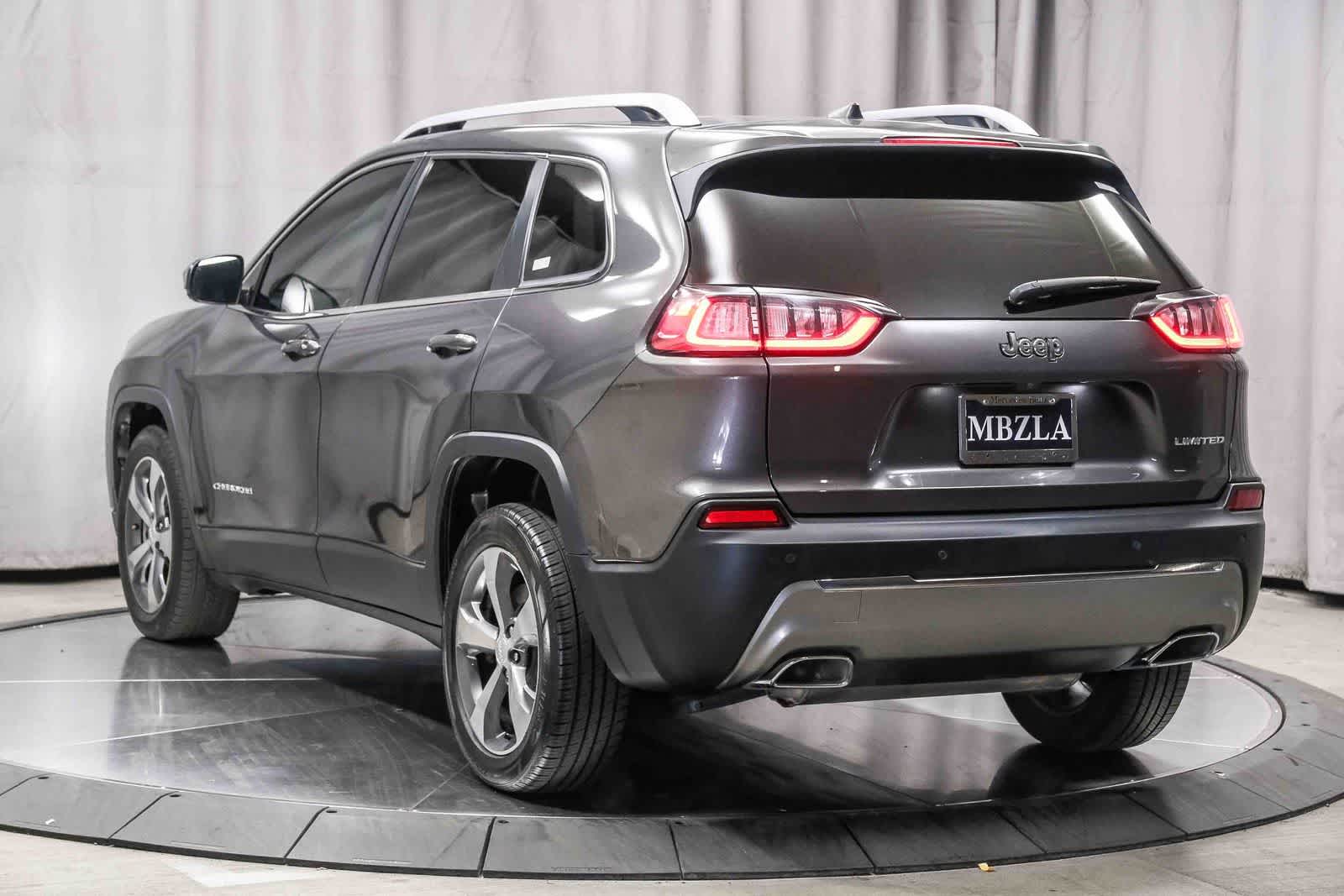 Thumbnail: 2019 Jeep Cherokee - 2