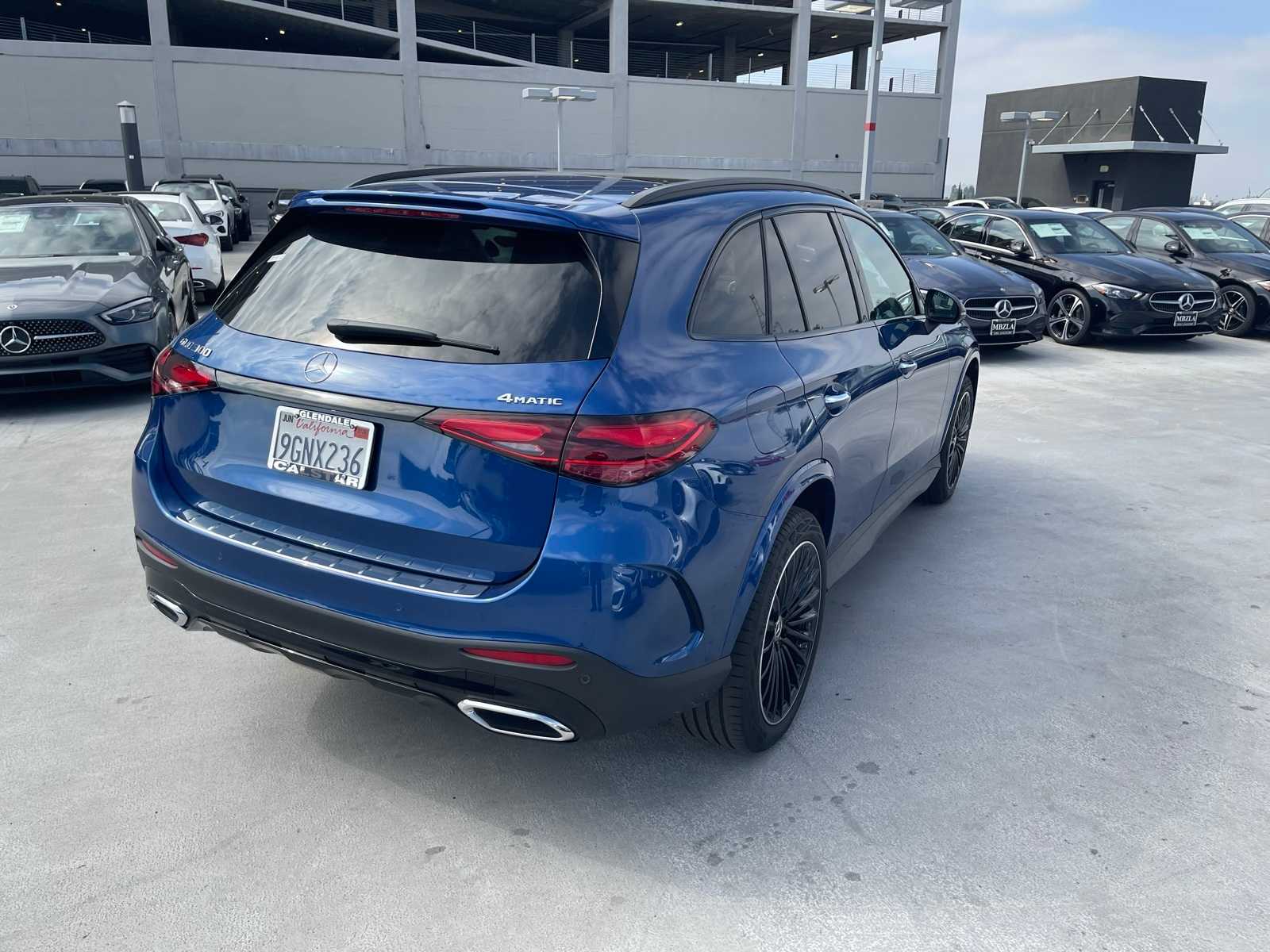 Thumbnail: 2023 Mercedes-Benz GLC - 6
