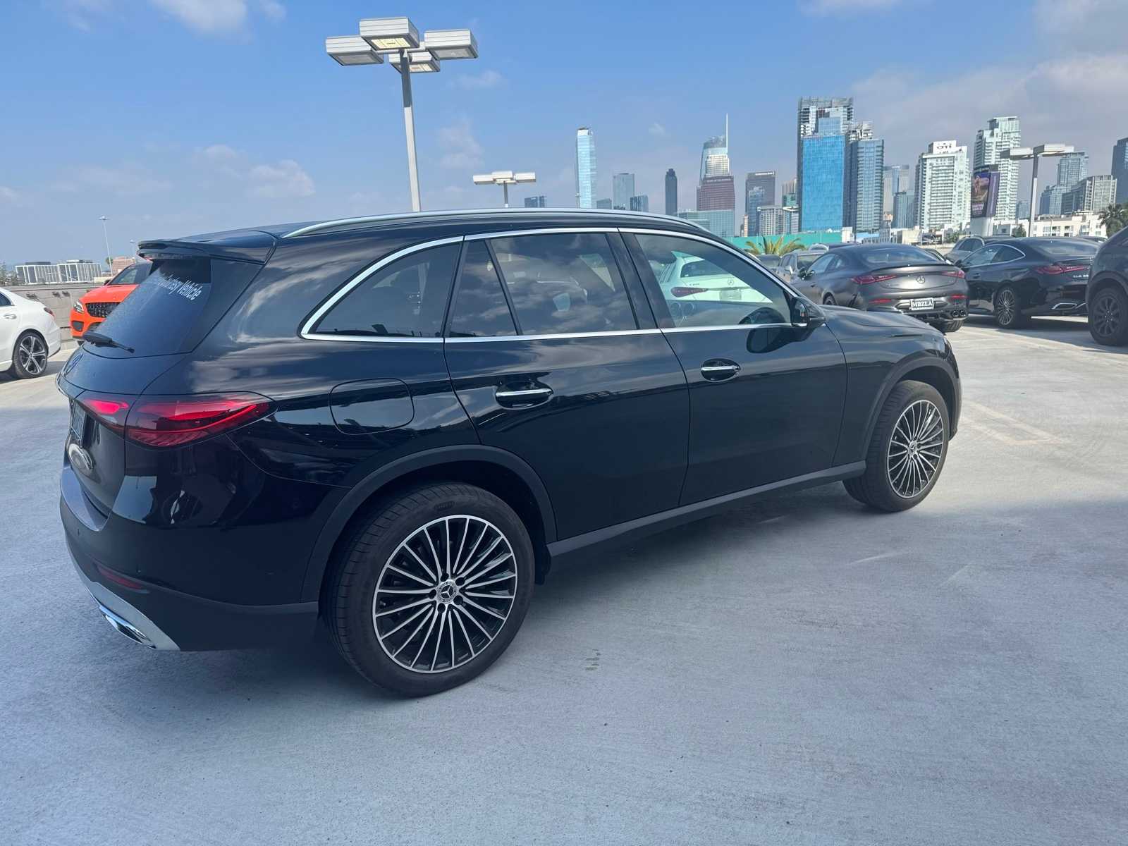 Thumbnail: 2025 Mercedes-Benz GLC - 3