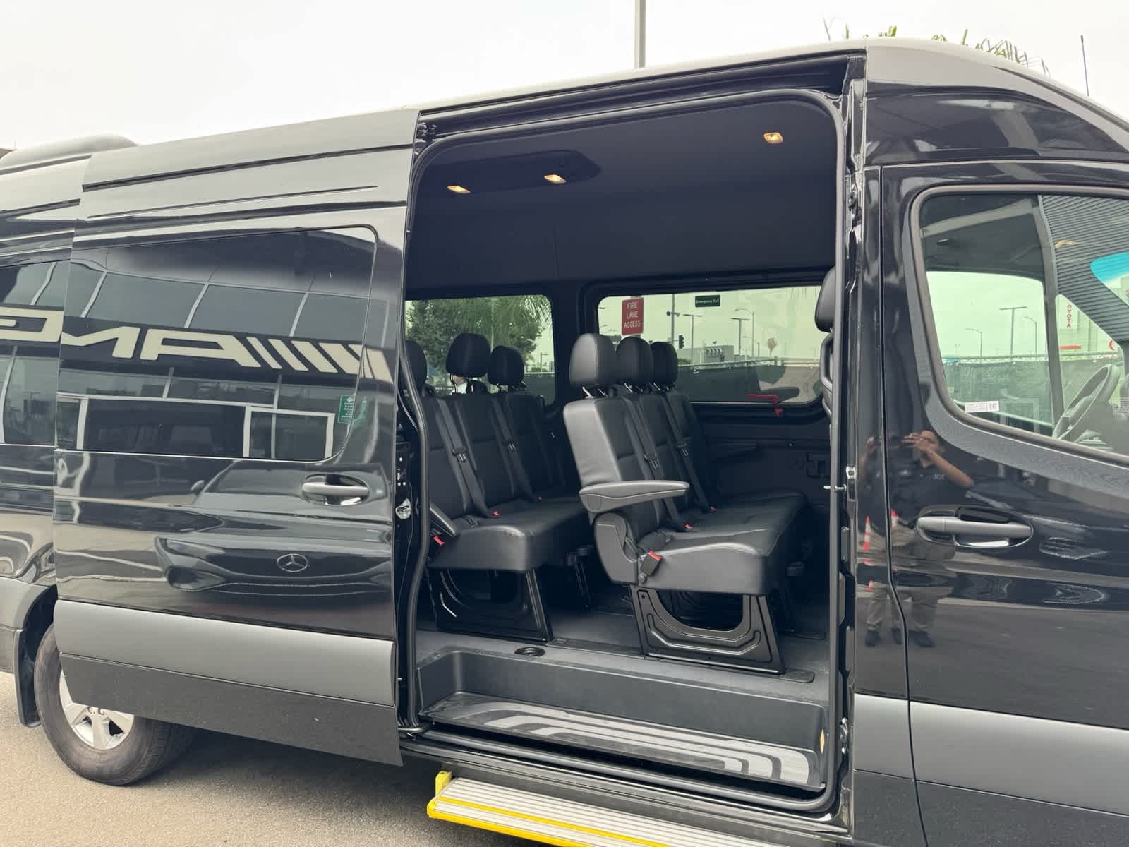 Thumbnail: 2025 Mercedes-Benz Sprinter - 11