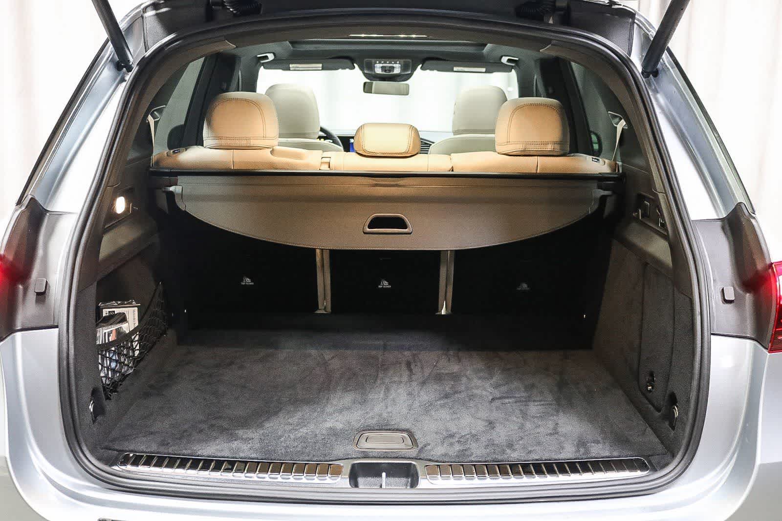 Thumbnail: 2026 Mercedes-Benz GLE - 26