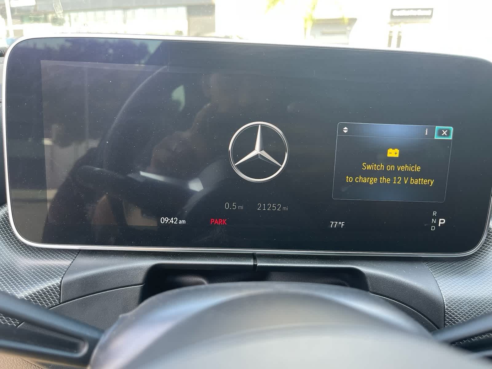Thumbnail: 2024 Mercedes-Benz C-Class - 7