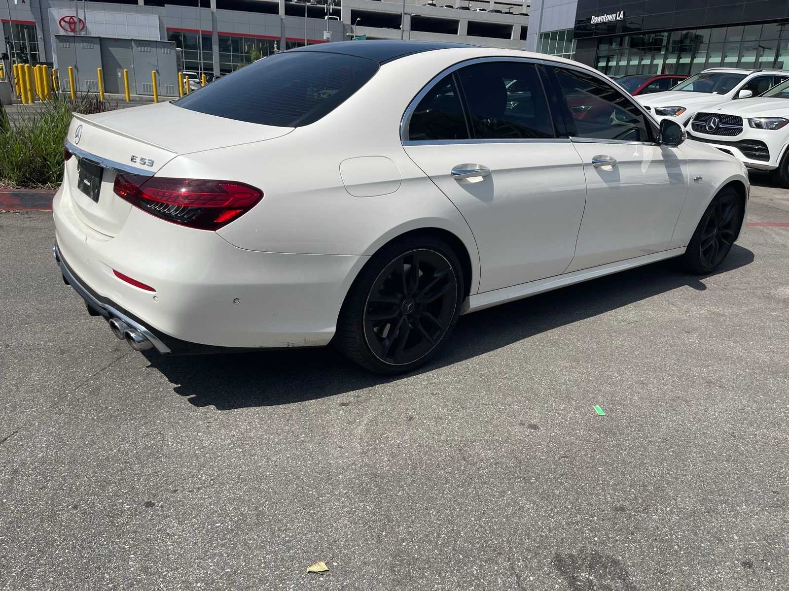 Thumbnail: 2022 Mercedes-Benz E-Class - 3