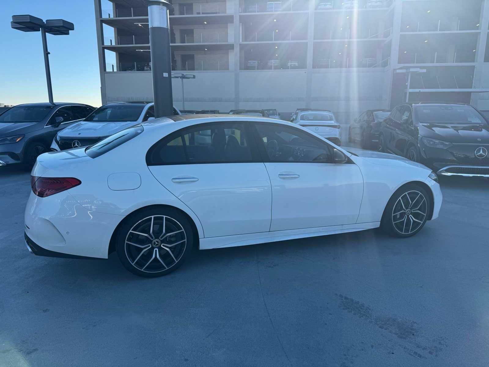 Thumbnail: 2023 Mercedes-Benz C-Class - 3