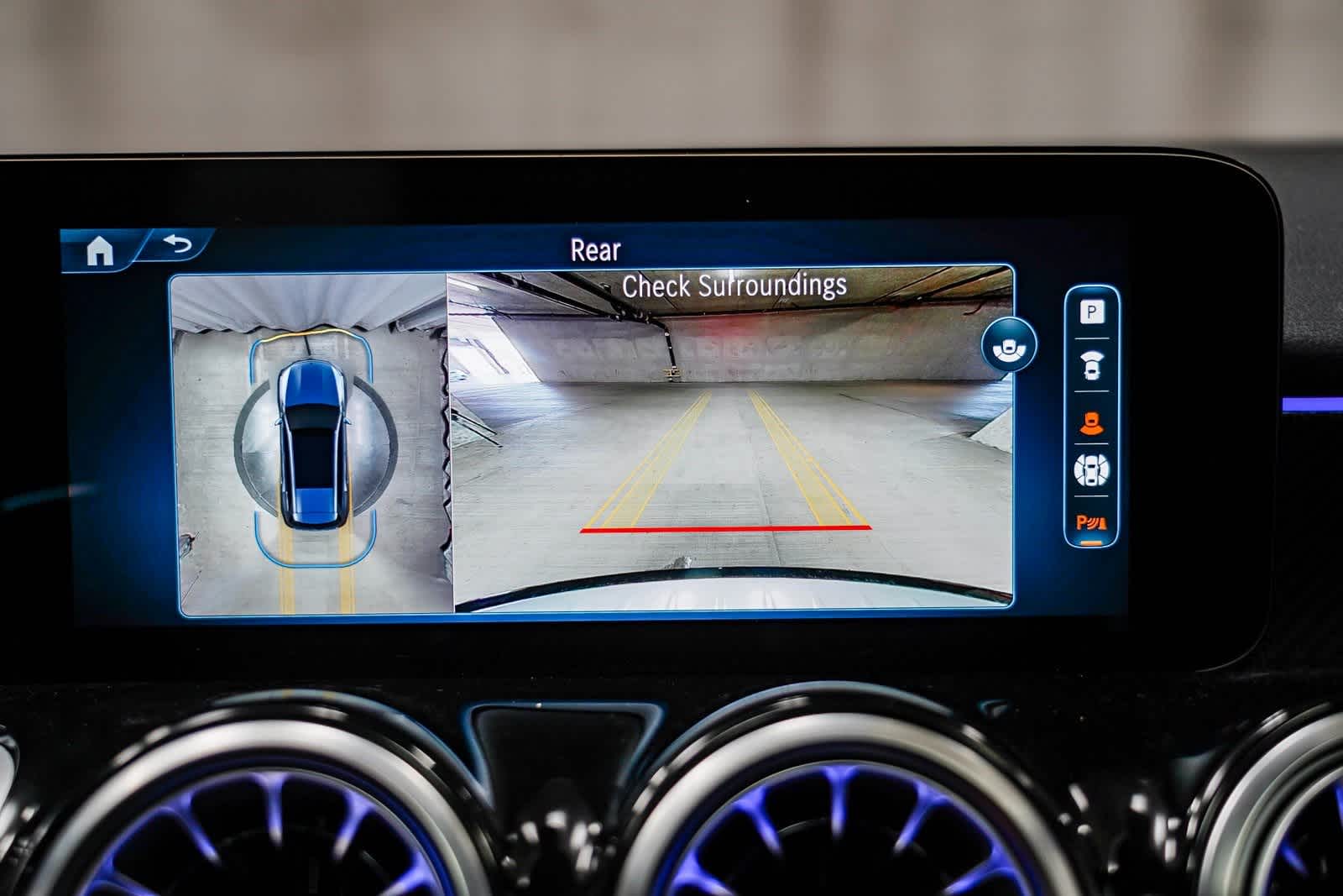 Thumbnail: 2025 Mercedes-Benz GLB - 24