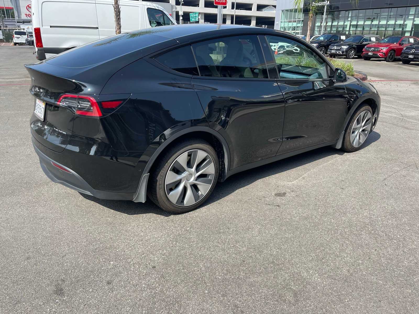 Thumbnail: 2021 Tesla Model Y - 3