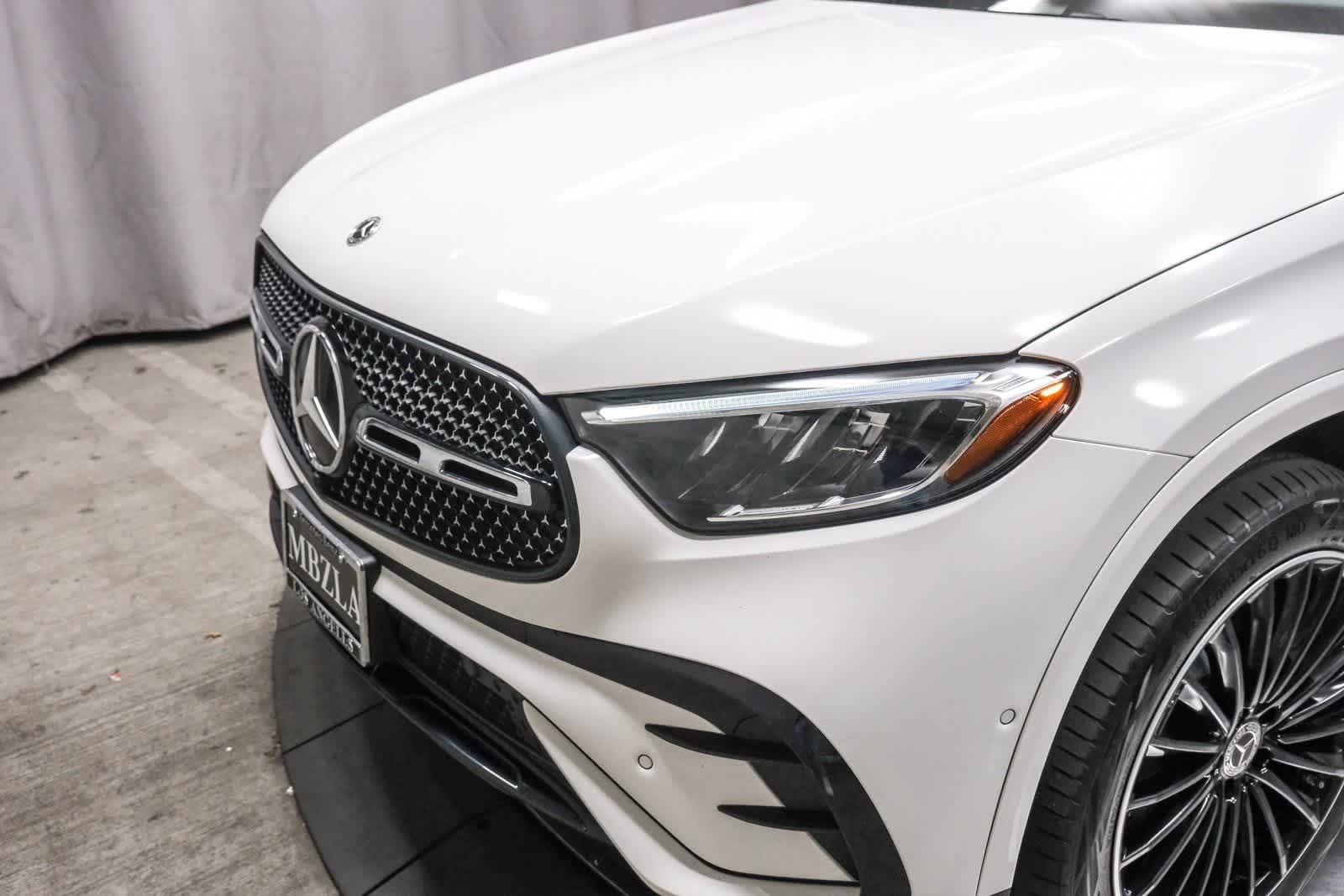 Thumbnail: 2023 Mercedes-Benz GLC - 9