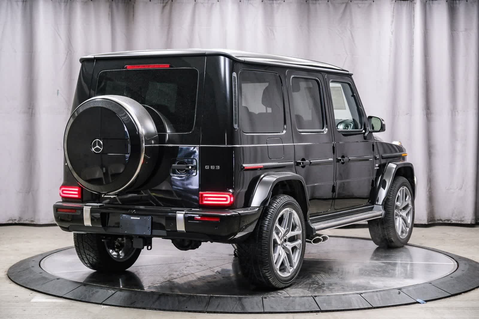 Thumbnail: 2026 Mercedes-Benz G-Class - 4