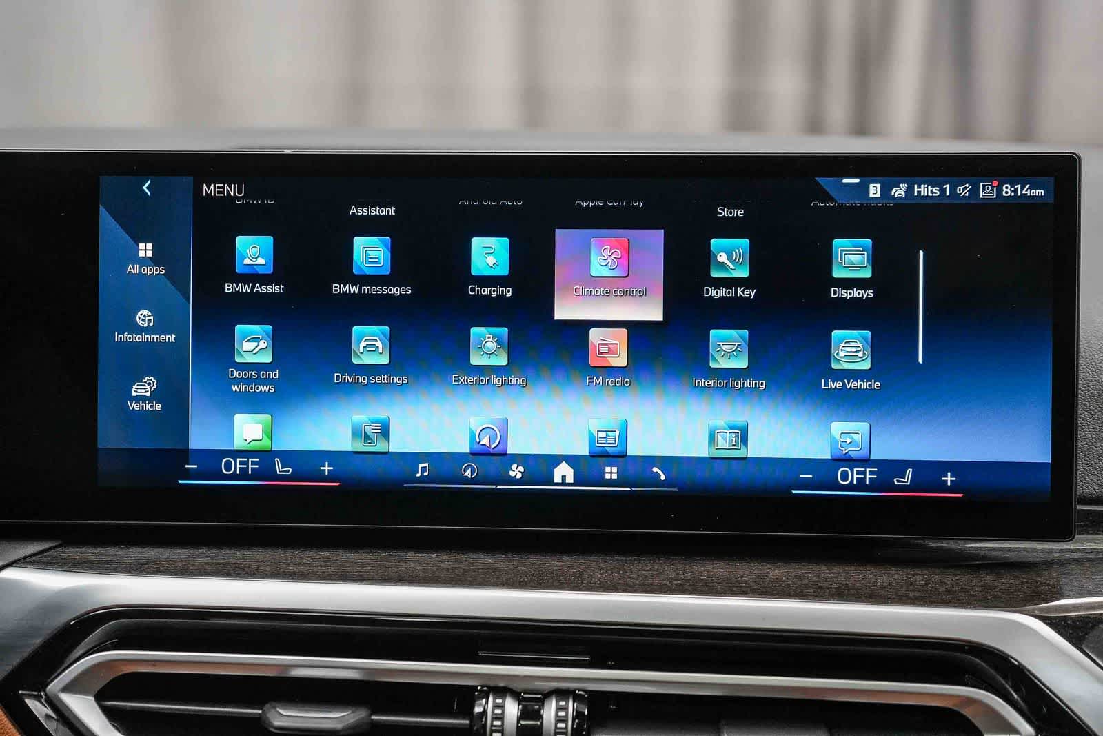 Thumbnail: 2024 BMW i4 - 17