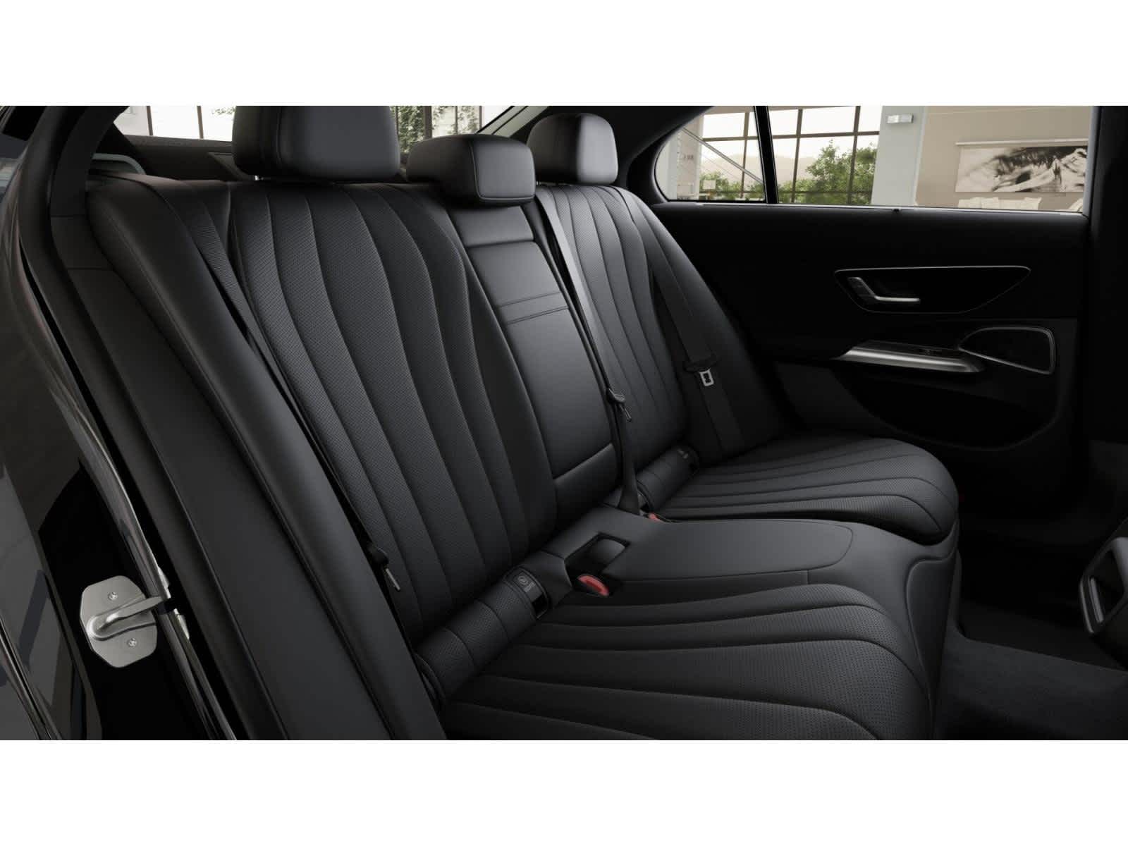 Thumbnail: 2026 Mercedes-Benz E-Class - 4