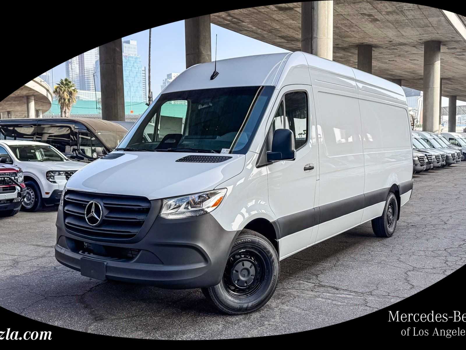 Thumbnail: 2026 Mercedes-Benz Sprinter - 1