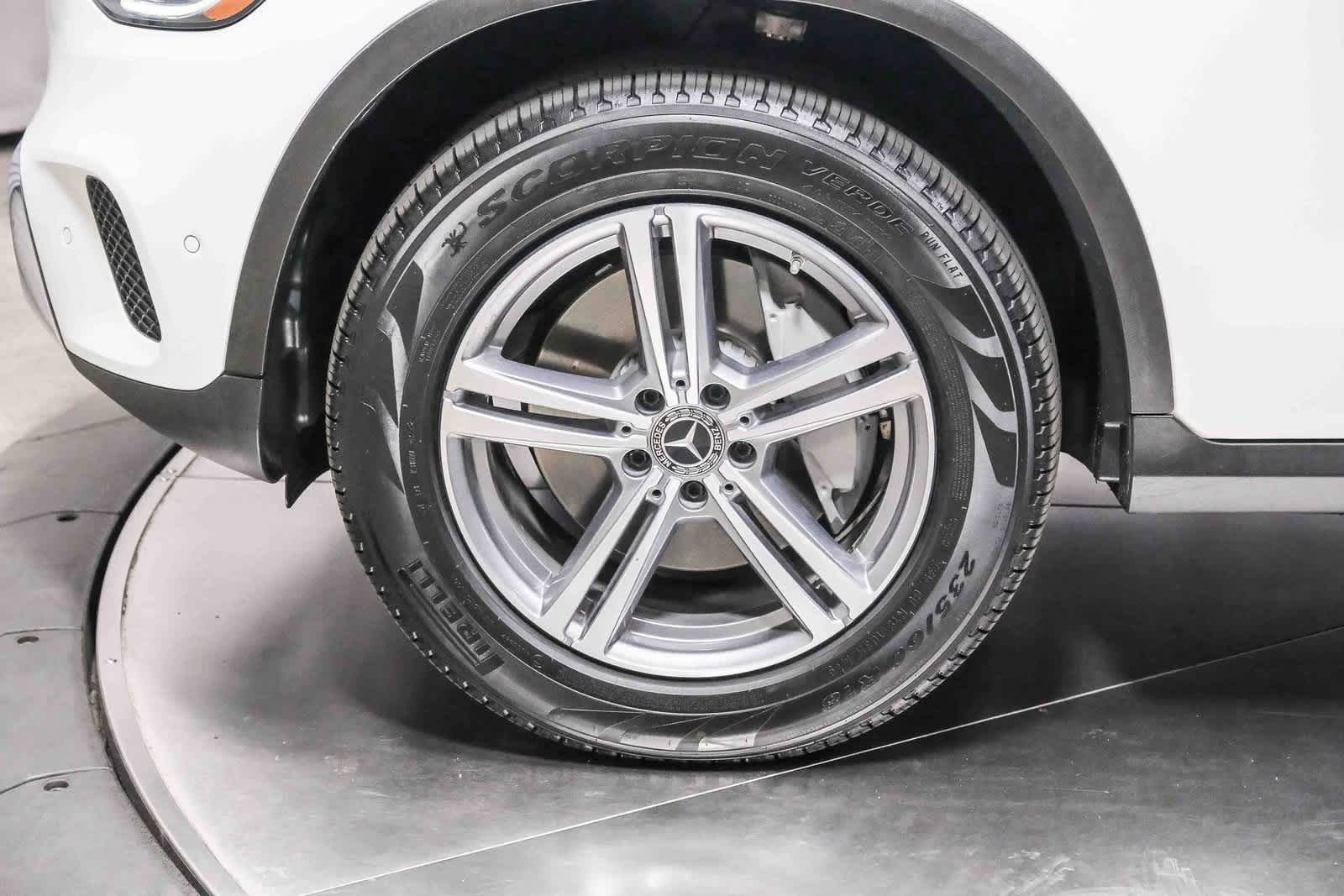 Thumbnail: 2022 Mercedes-Benz GLC - 10