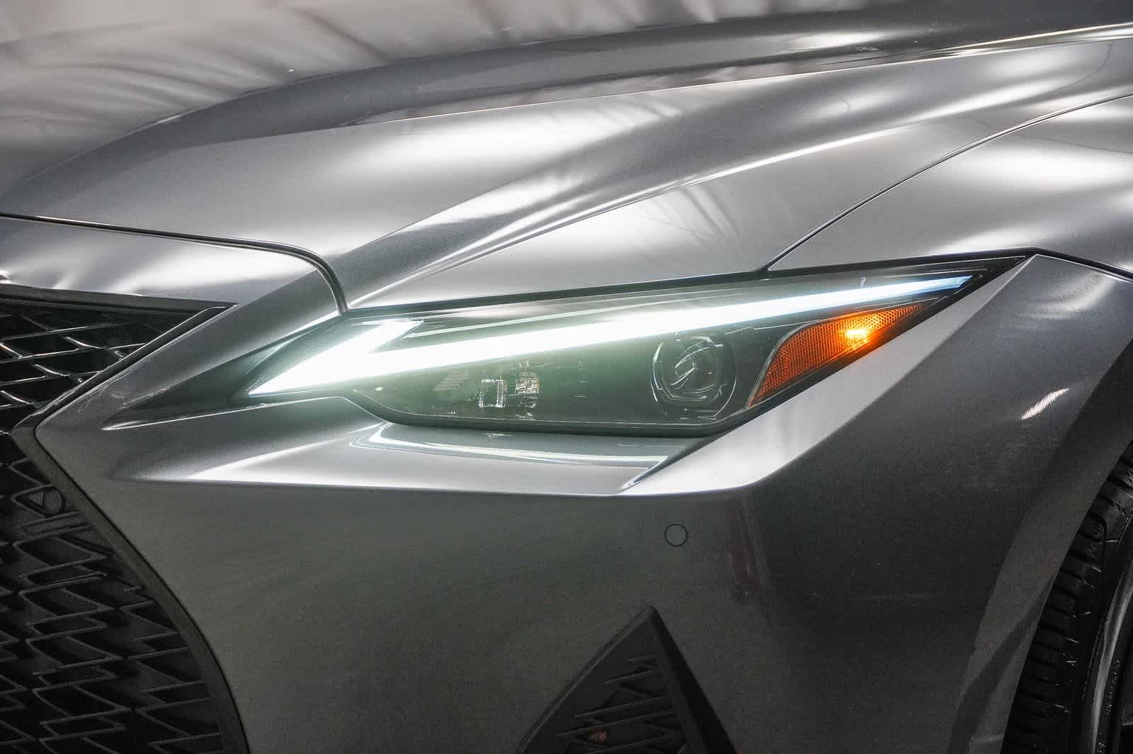 Thumbnail: 2023 Lexus IS - 8