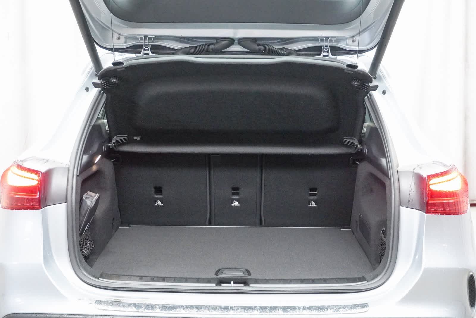 Thumbnail: 2025 Mercedes-Benz GLA - 28