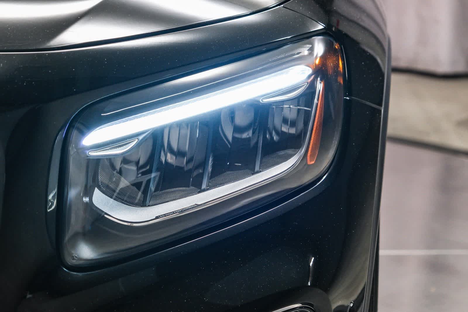 Thumbnail: 2025 Mercedes-Benz GLB - 11