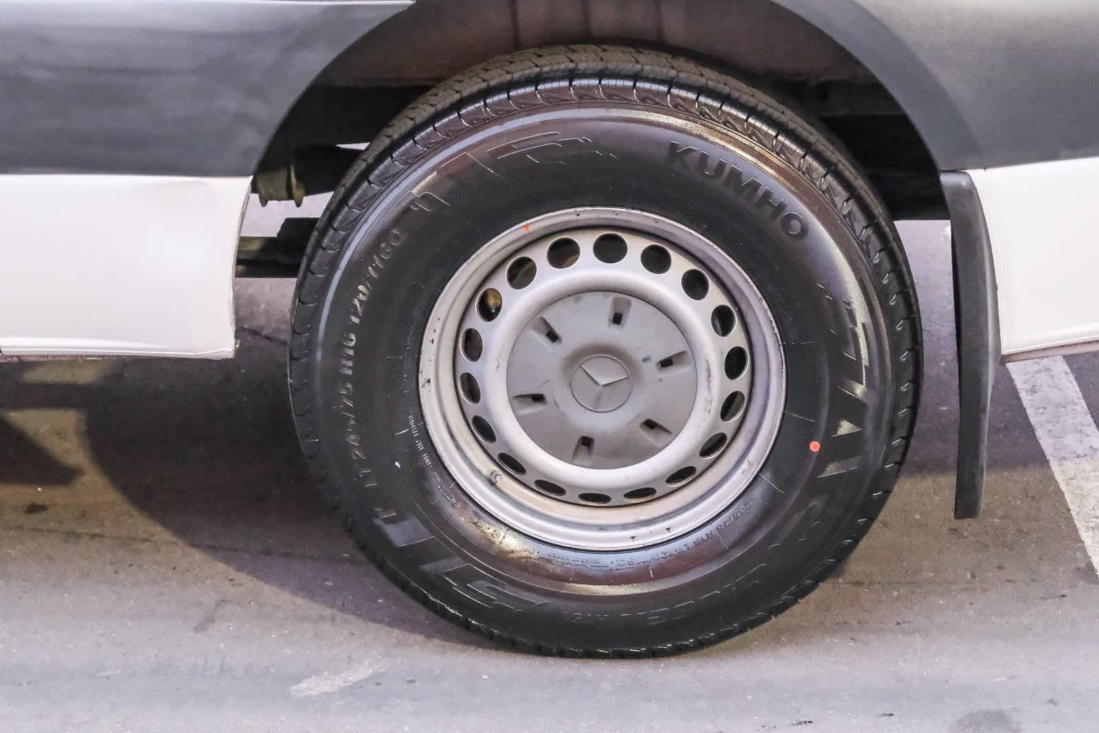 Thumbnail: 2021 Mercedes-Benz Sprinter - 8