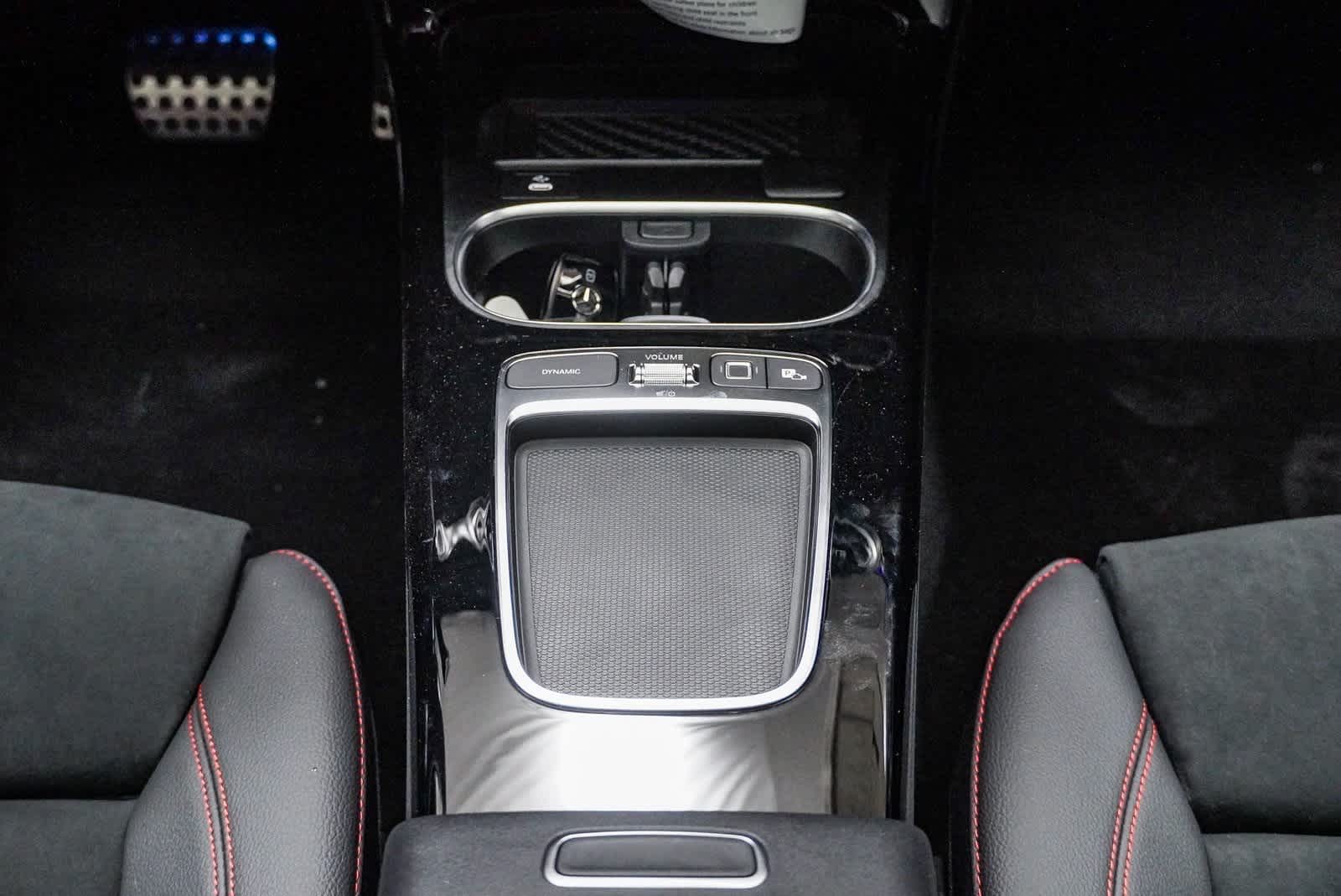 2025 Mercedes-Benz CLA 35 AMG 16