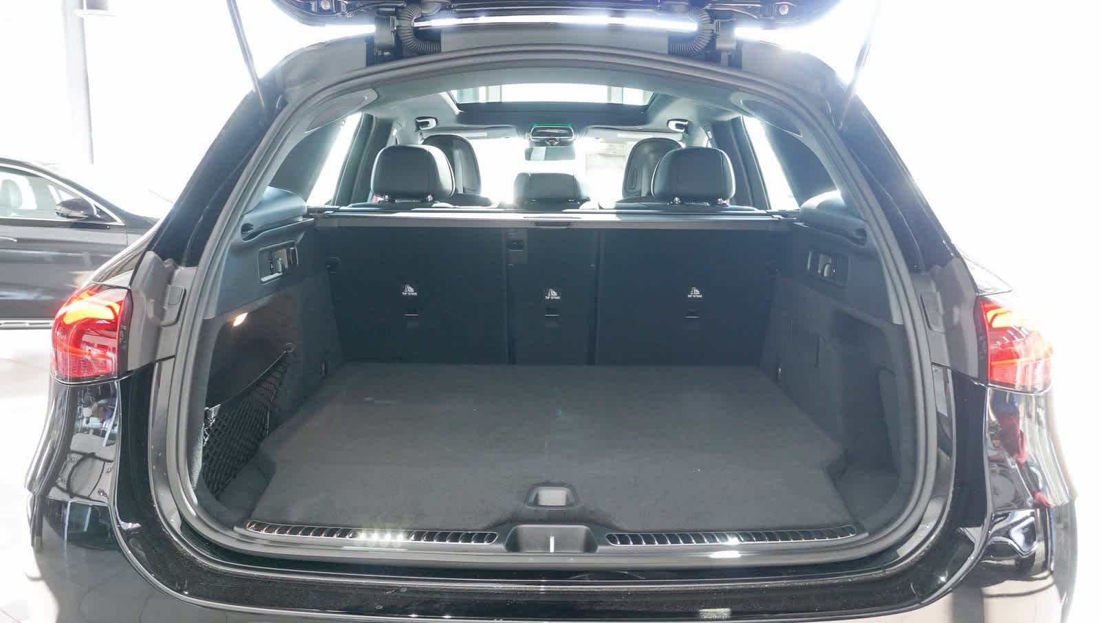 Thumbnail: 2025 Mercedes-Benz GL-Class - 28