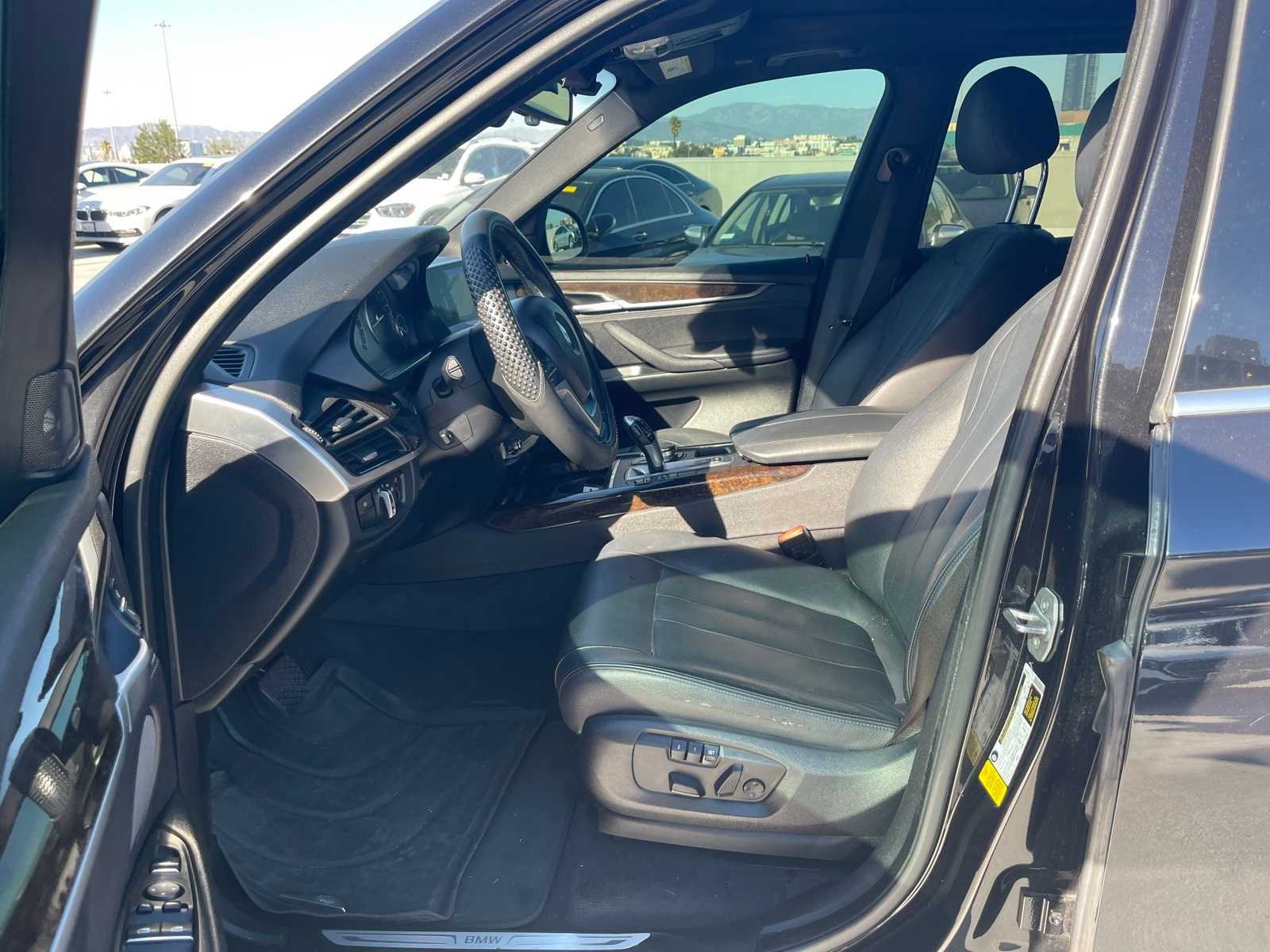 Thumbnail: 2017 BMW X5 - 8