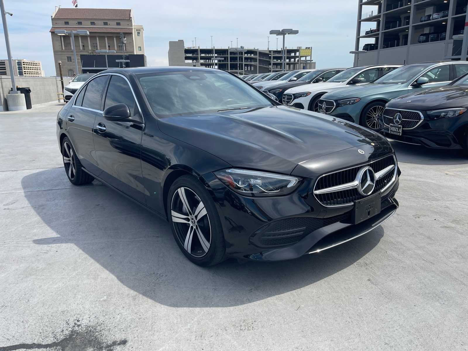 Thumbnail: 2022 Mercedes-Benz C-Class - 2