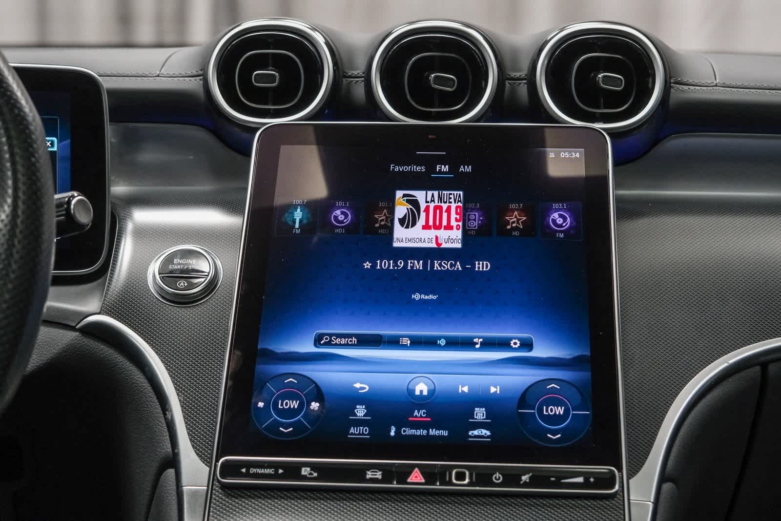 Thumbnail: 2023 Mercedes-Benz GLC - 13