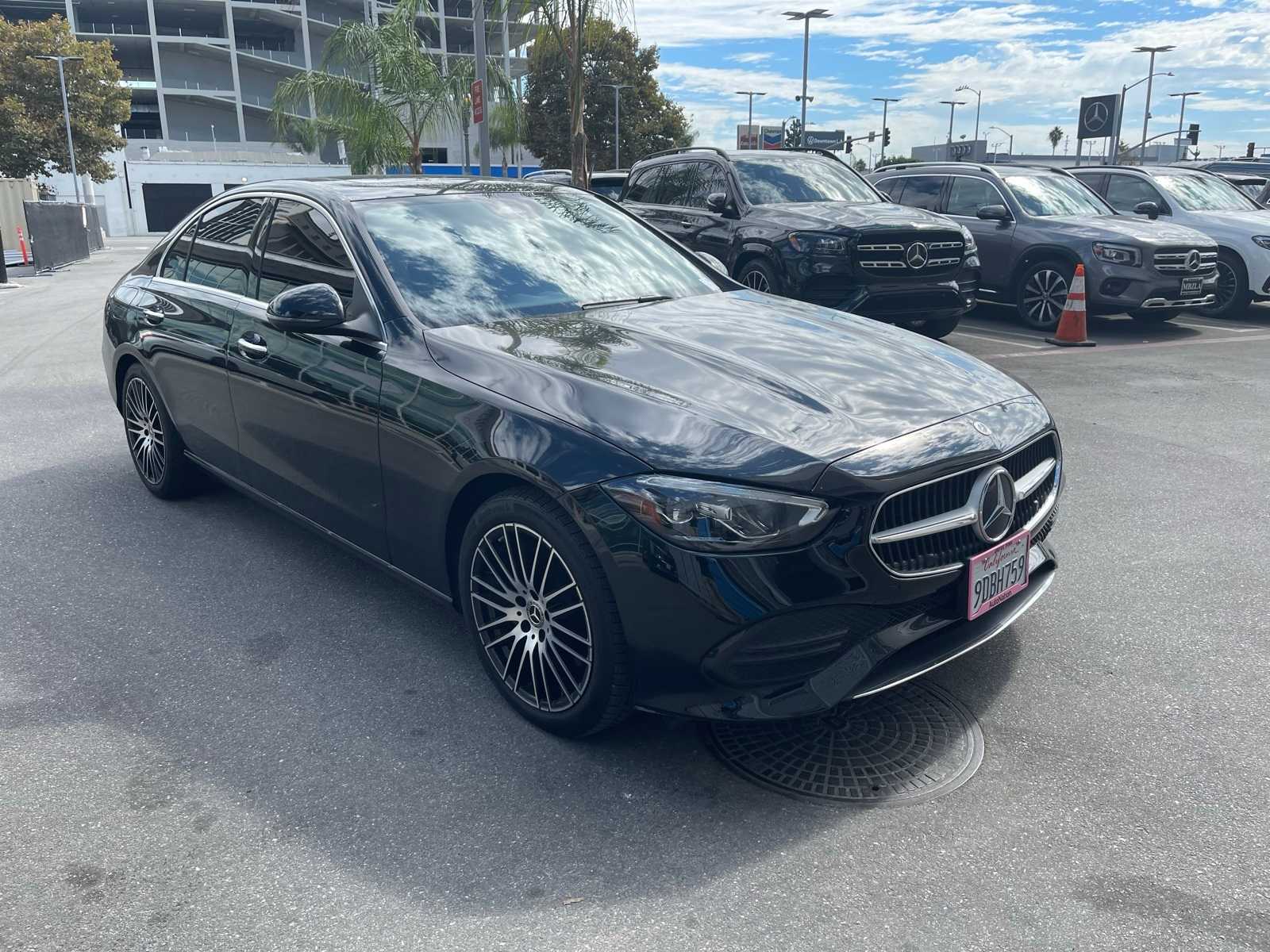 Thumbnail: 2022 Mercedes-Benz C-Class - 2