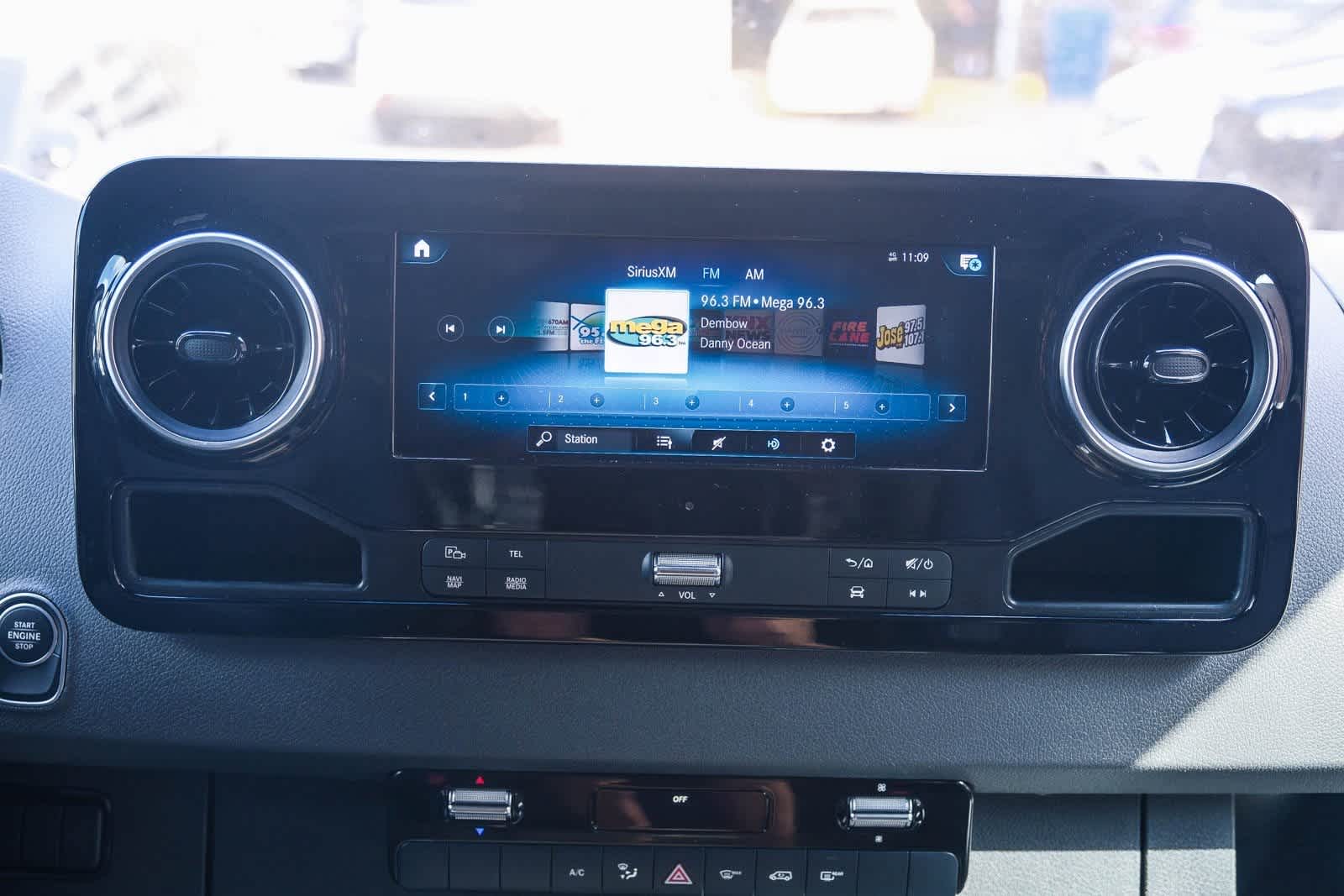 Thumbnail: 2024 Mercedes-Benz Sprinter - 16