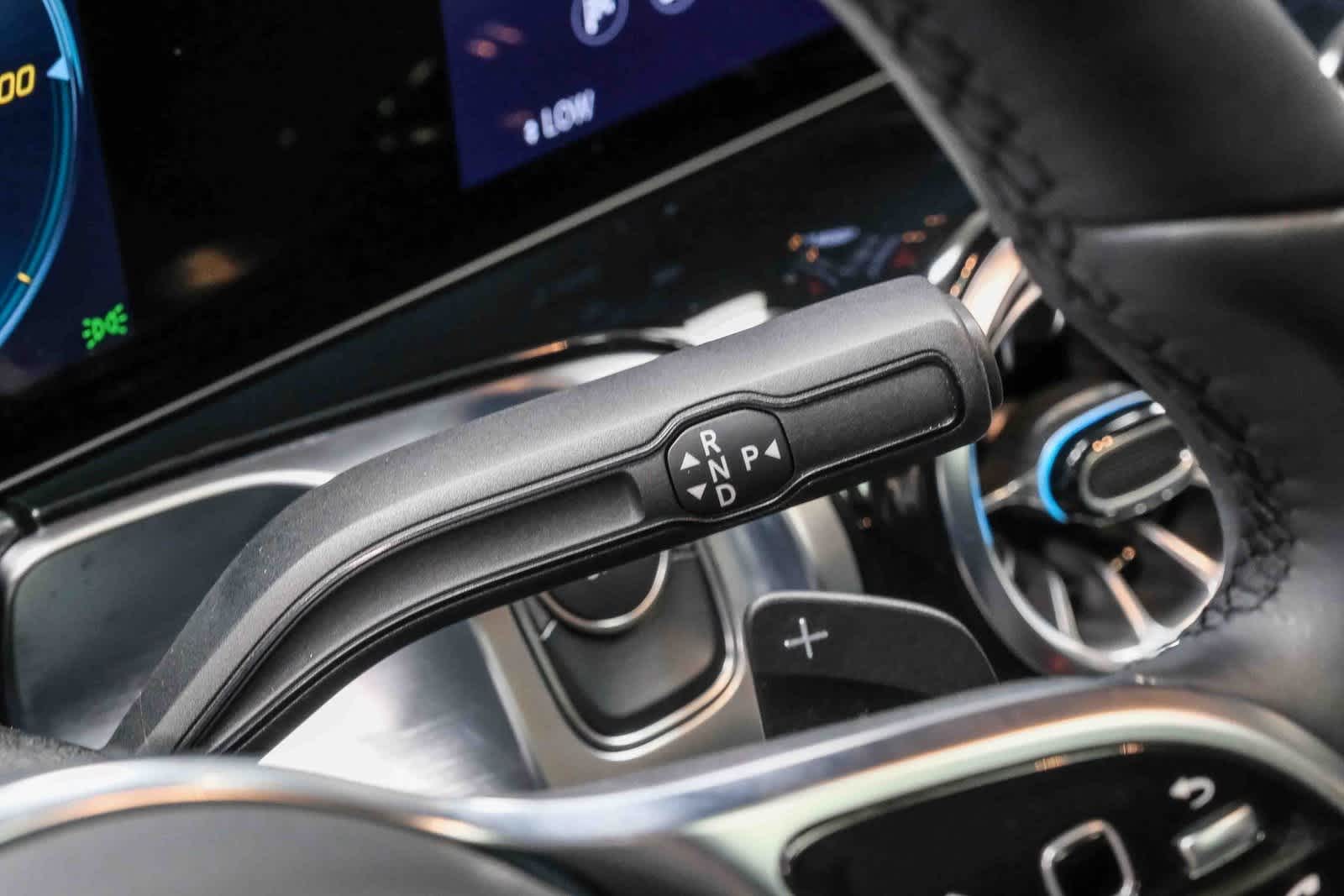 Thumbnail: 2023 Mercedes-Benz EQB - 21