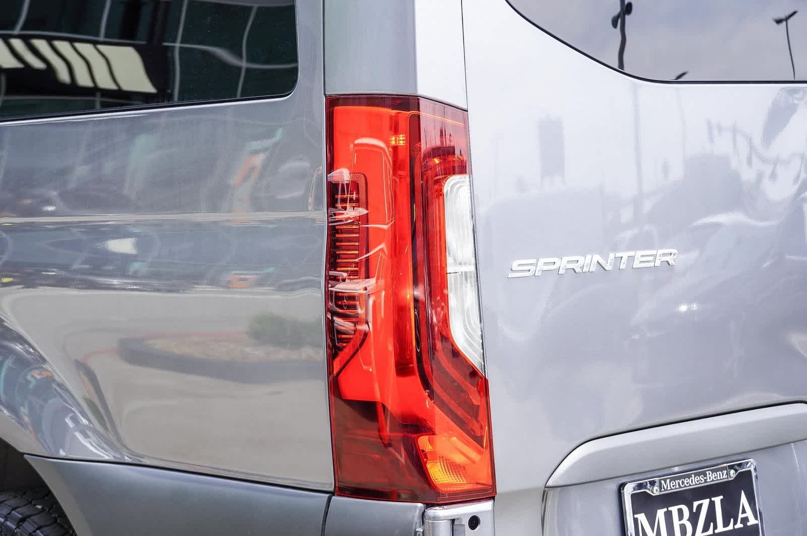 Thumbnail: 2022 Mercedes-Benz Sprinter - 7
