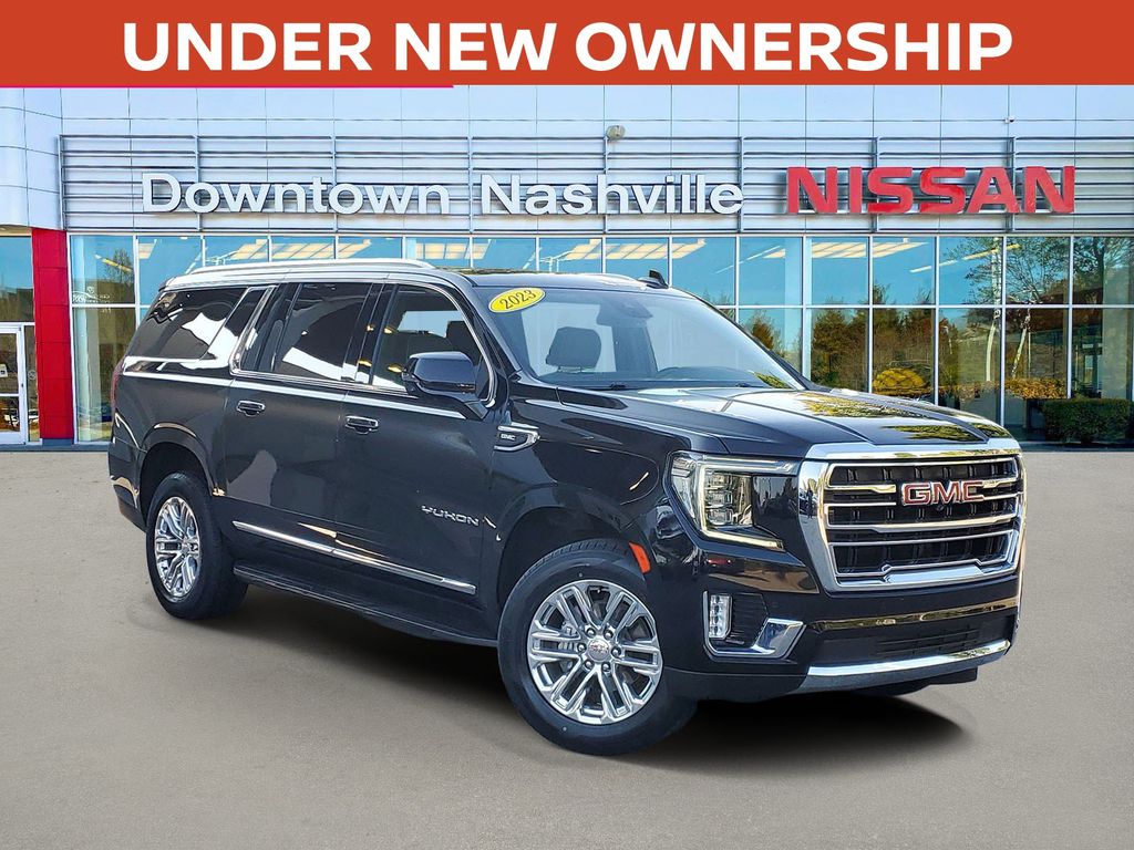 2023 GMC Yukon XL SLT