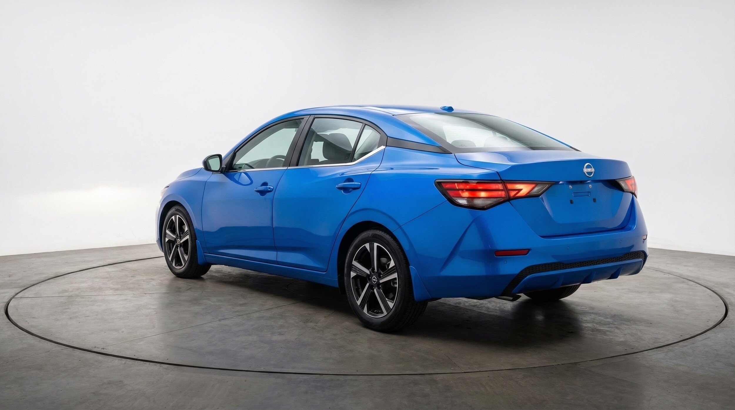 Thumbnail: 2025 Nissan Sentra - 5