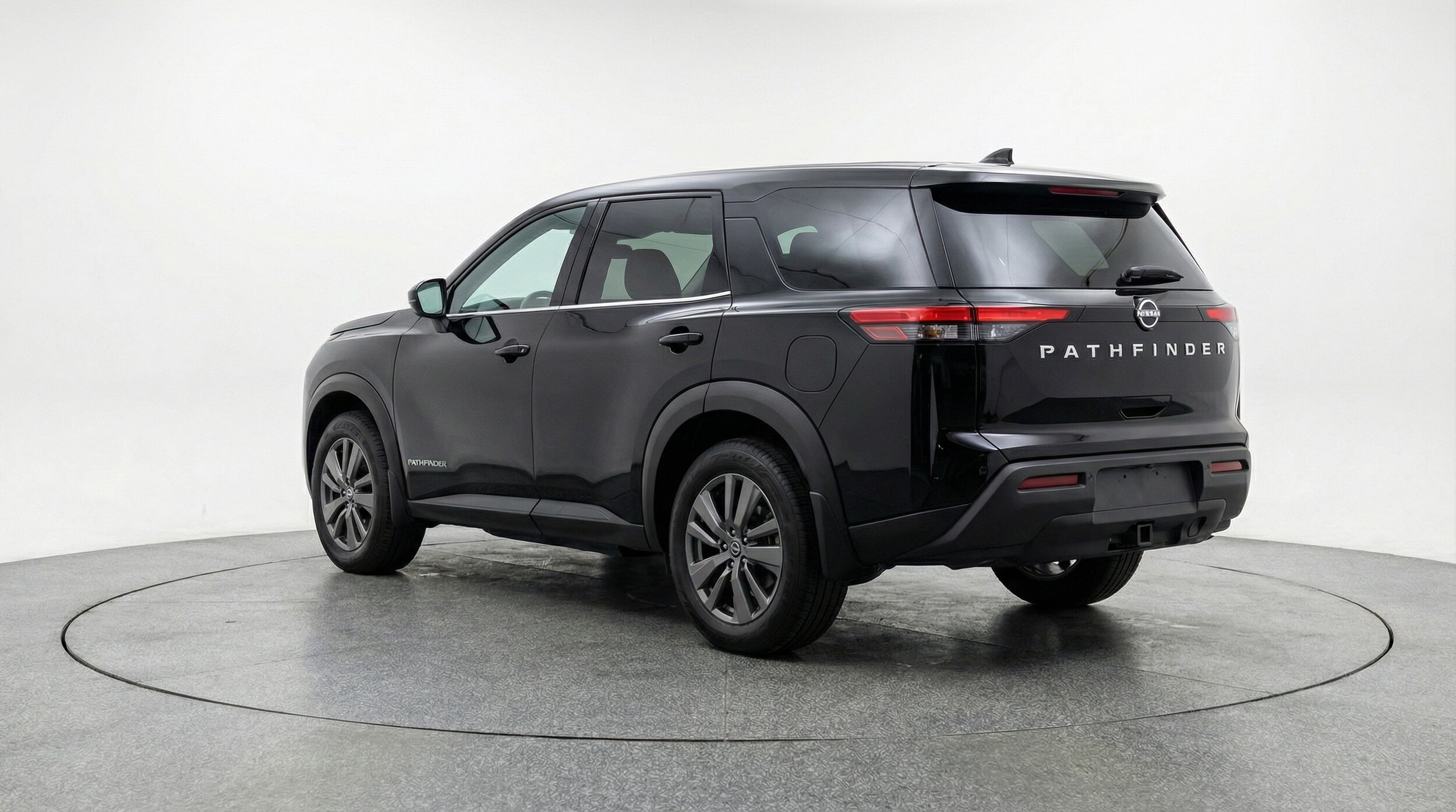 Thumbnail: 2025 Nissan Pathfinder - 5