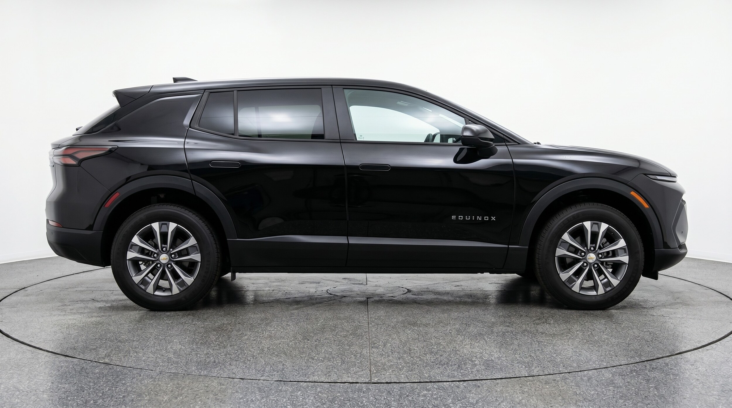 Thumbnail: 2025 Chevrolet Equinox - 8