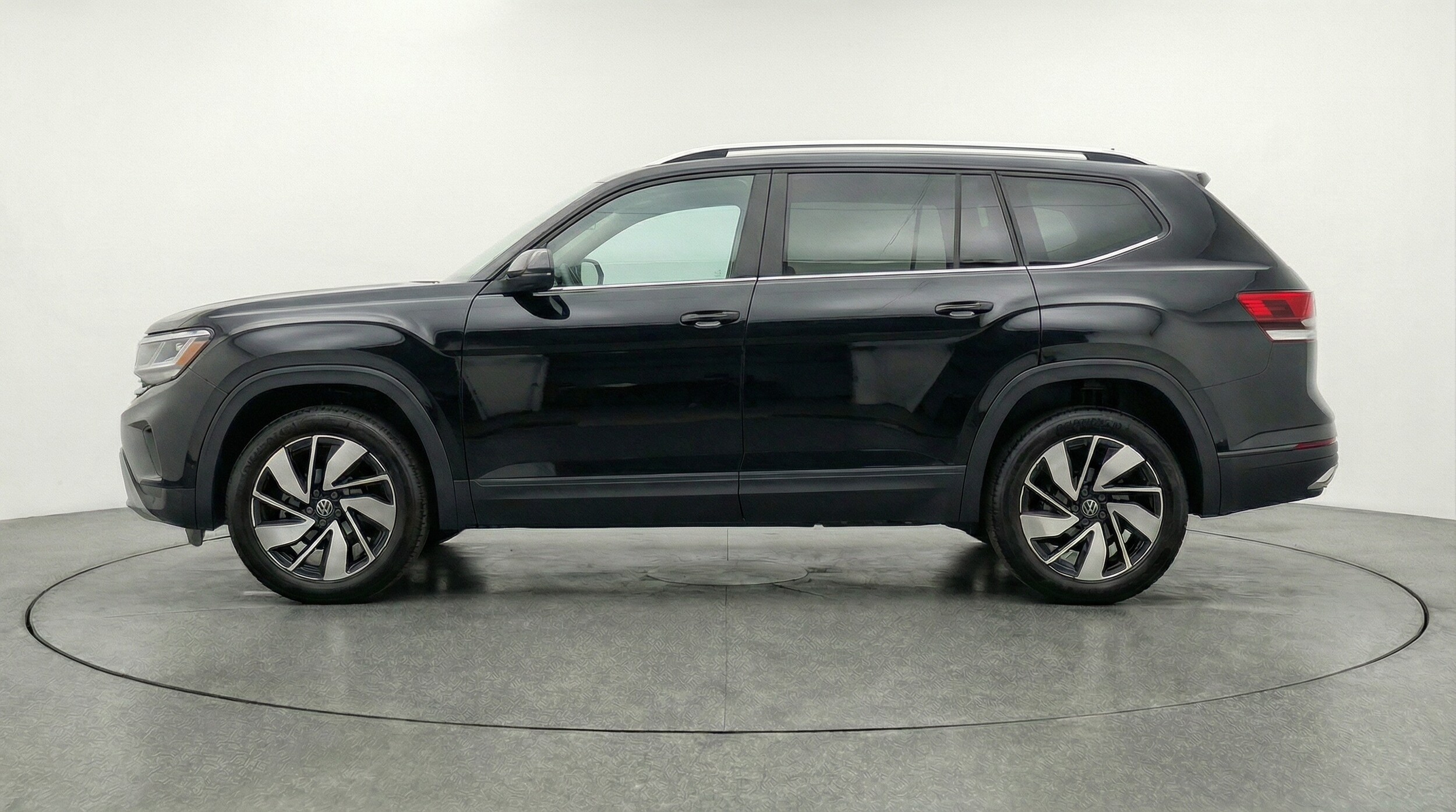 Thumbnail: 2026 Volkswagen Atlas - 4