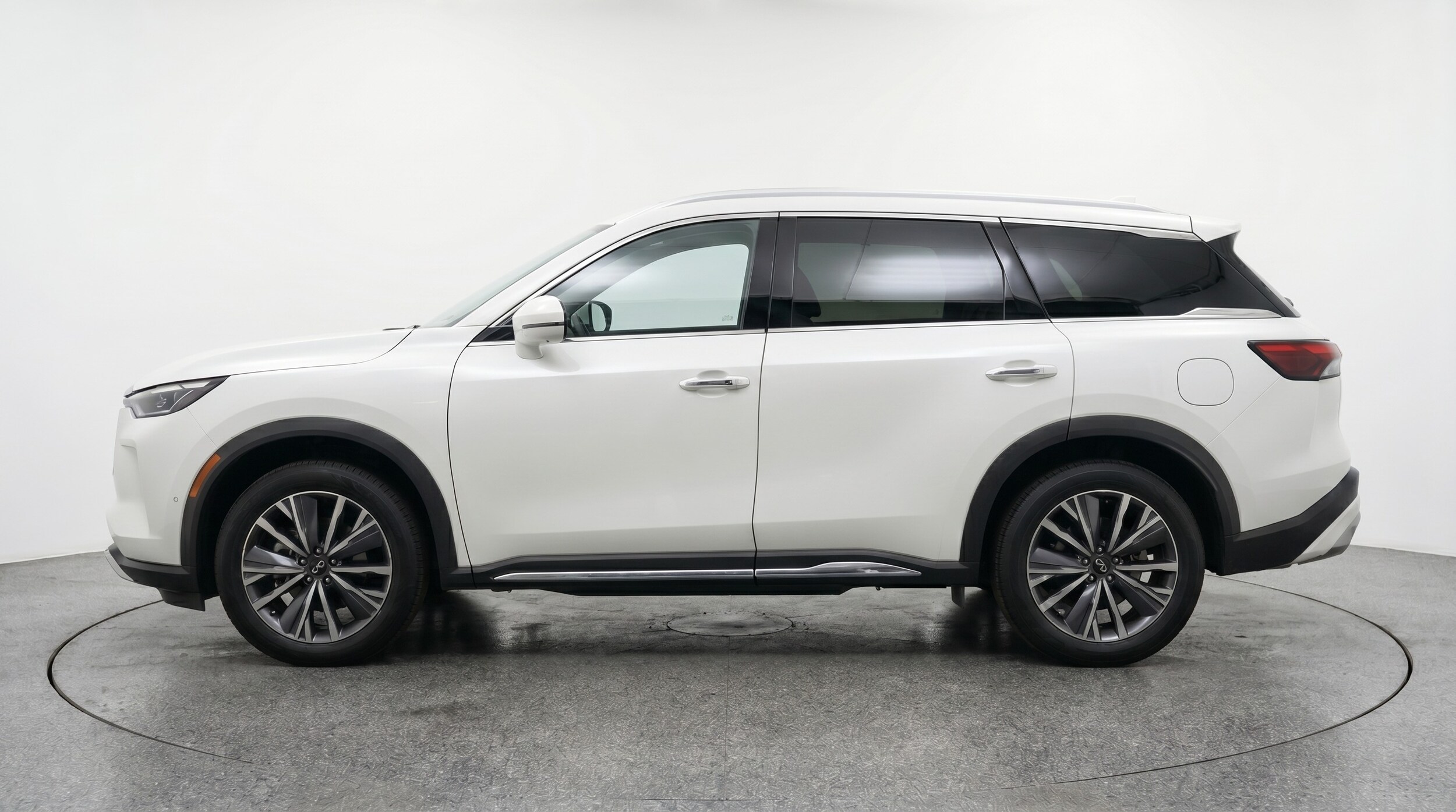 Thumbnail: 2026 INFINITI QX60 - 4