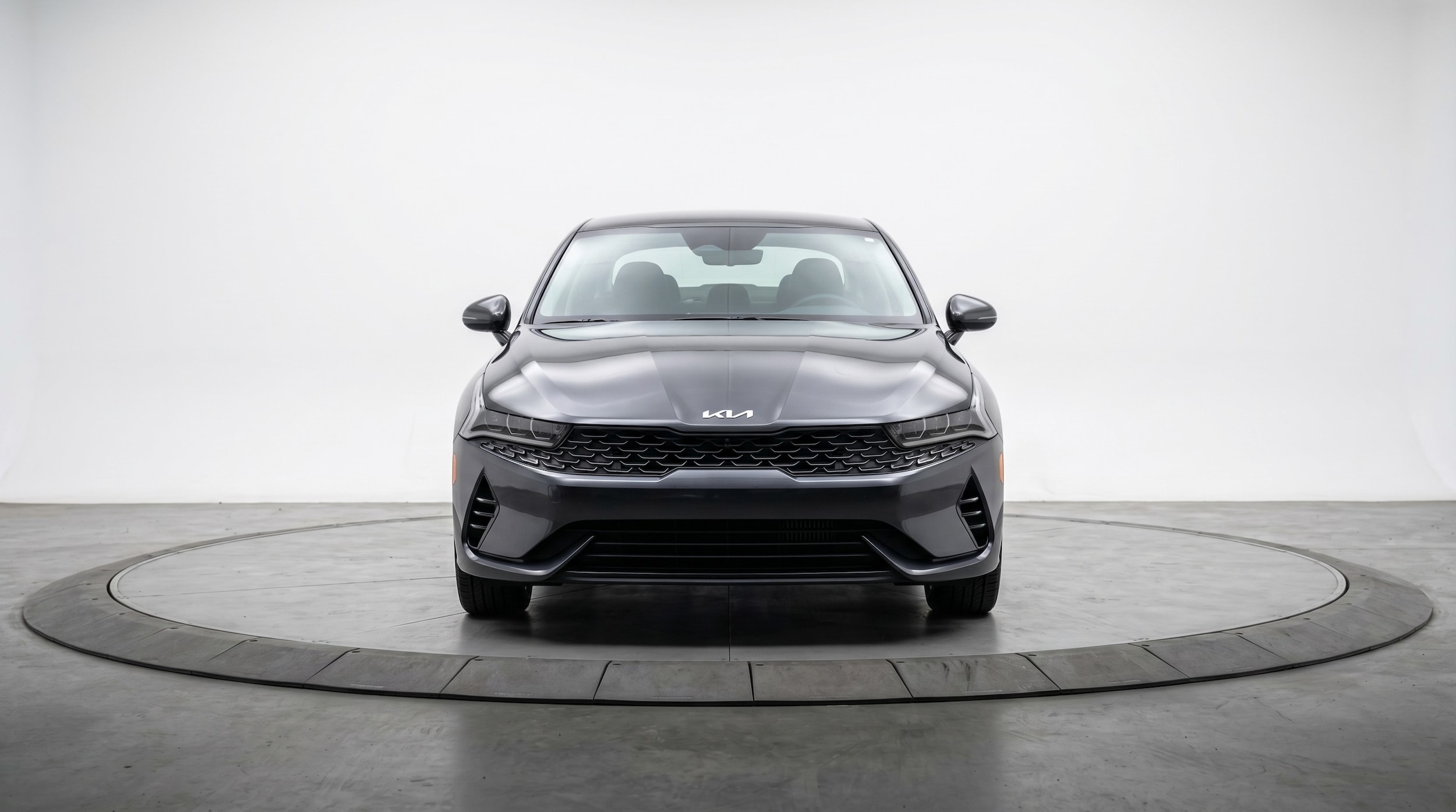 Thumbnail: 2025 Kia K5 - 2