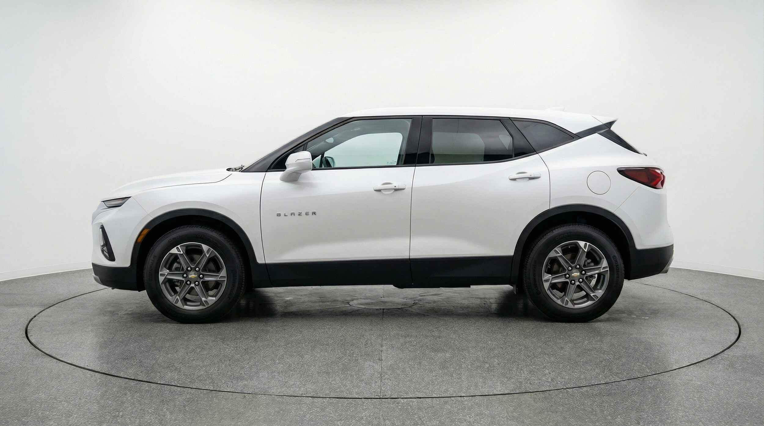 Thumbnail: 2026 Chevrolet Blazer - 4