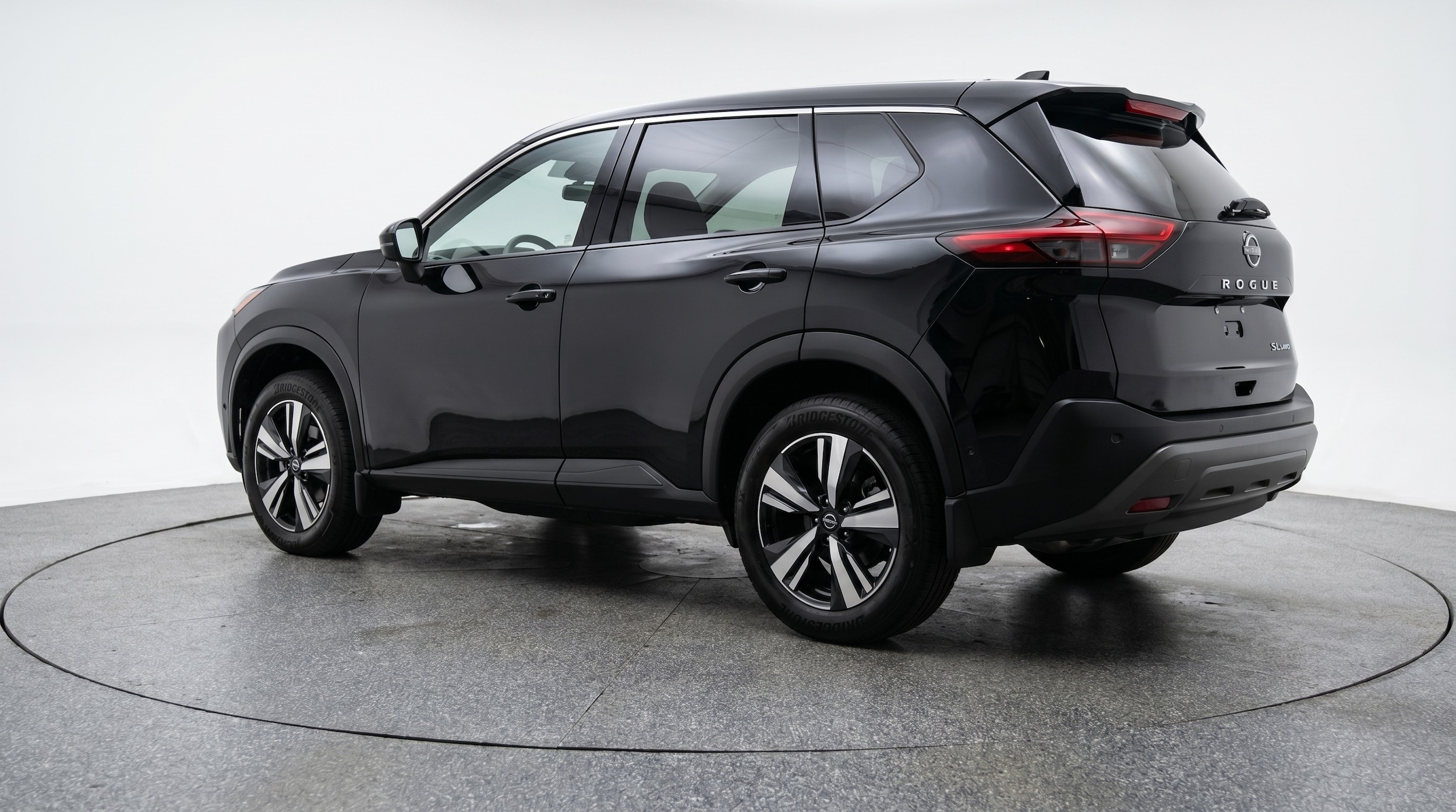 Thumbnail: 2026 Nissan Rogue - 5