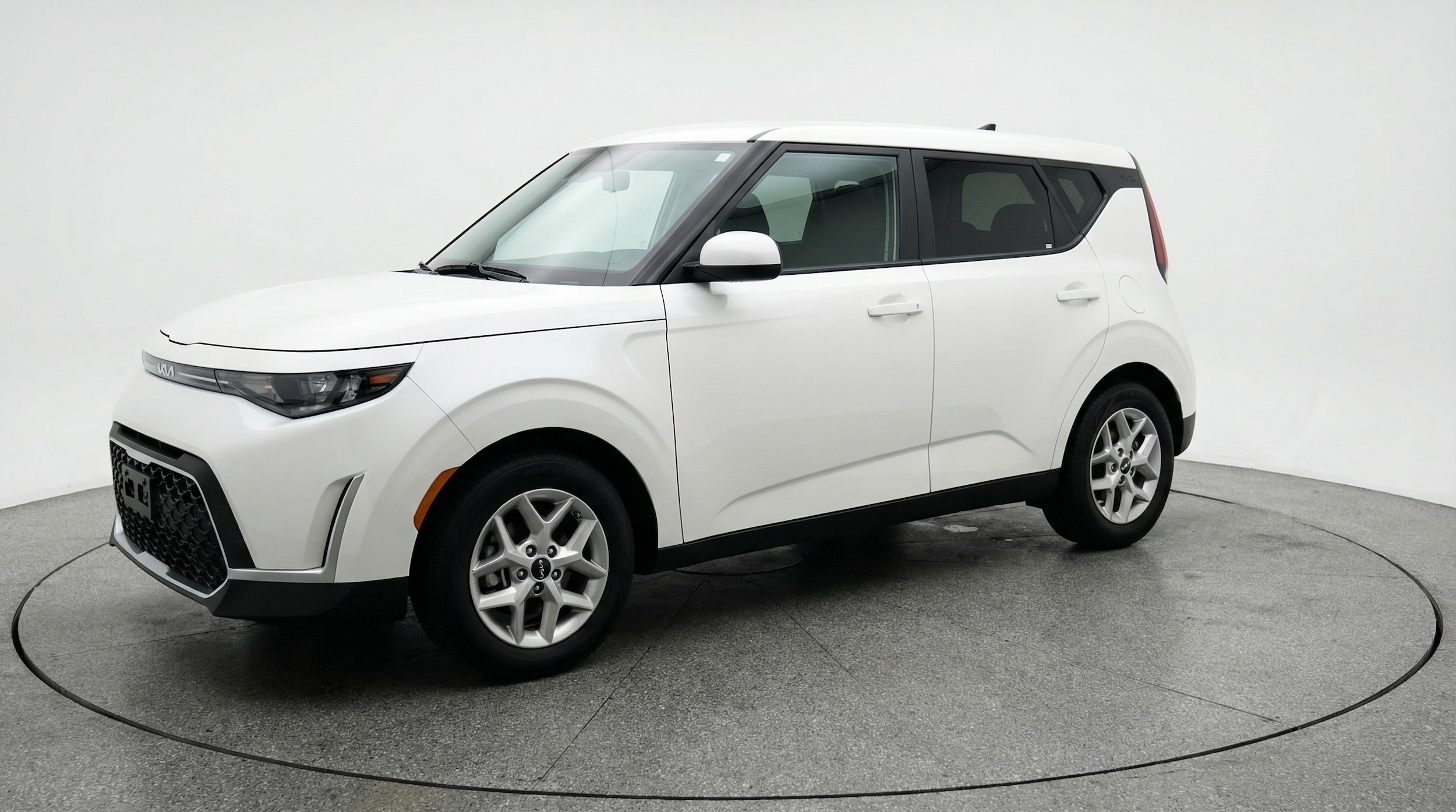 Thumbnail: 2025 Kia Soul - 3