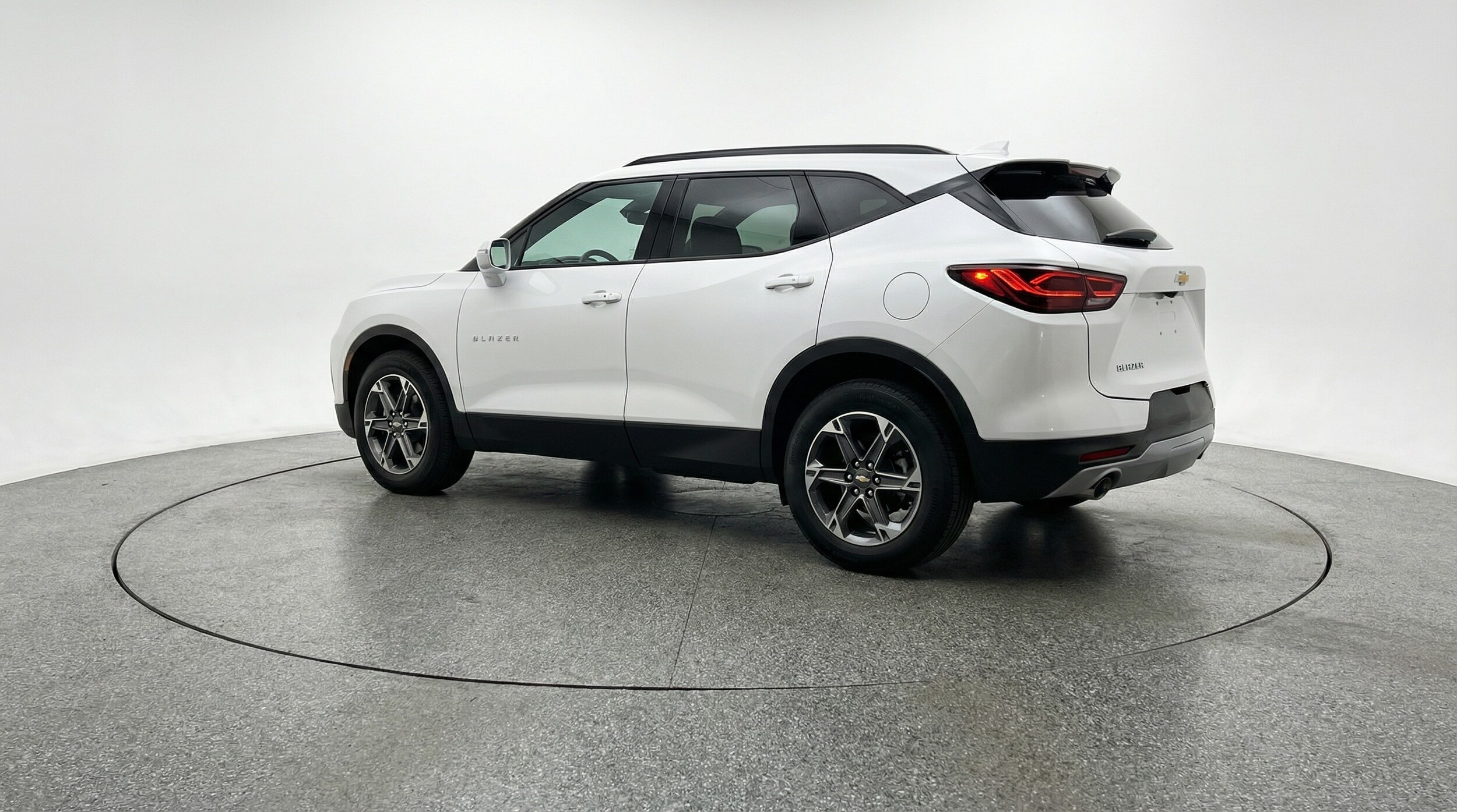 Thumbnail: 2026 Chevrolet Blazer - 5