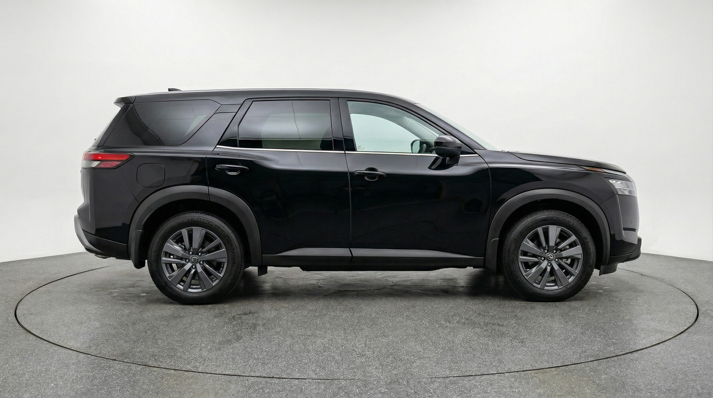 Thumbnail: 2025 Nissan Pathfinder - 8