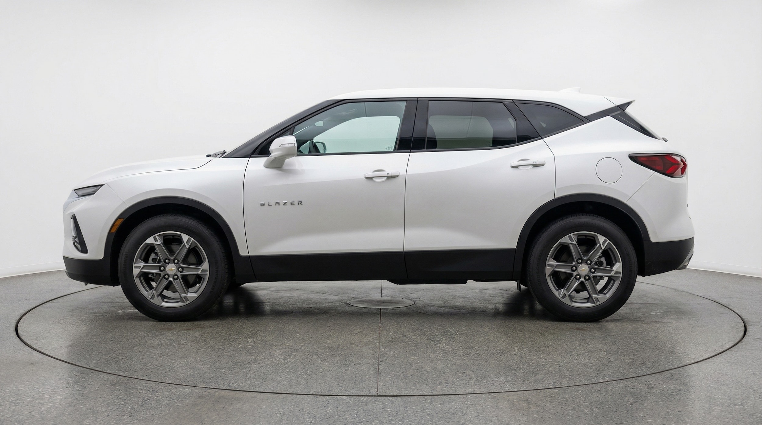 Thumbnail: 2025 Chevrolet Blazer - 4